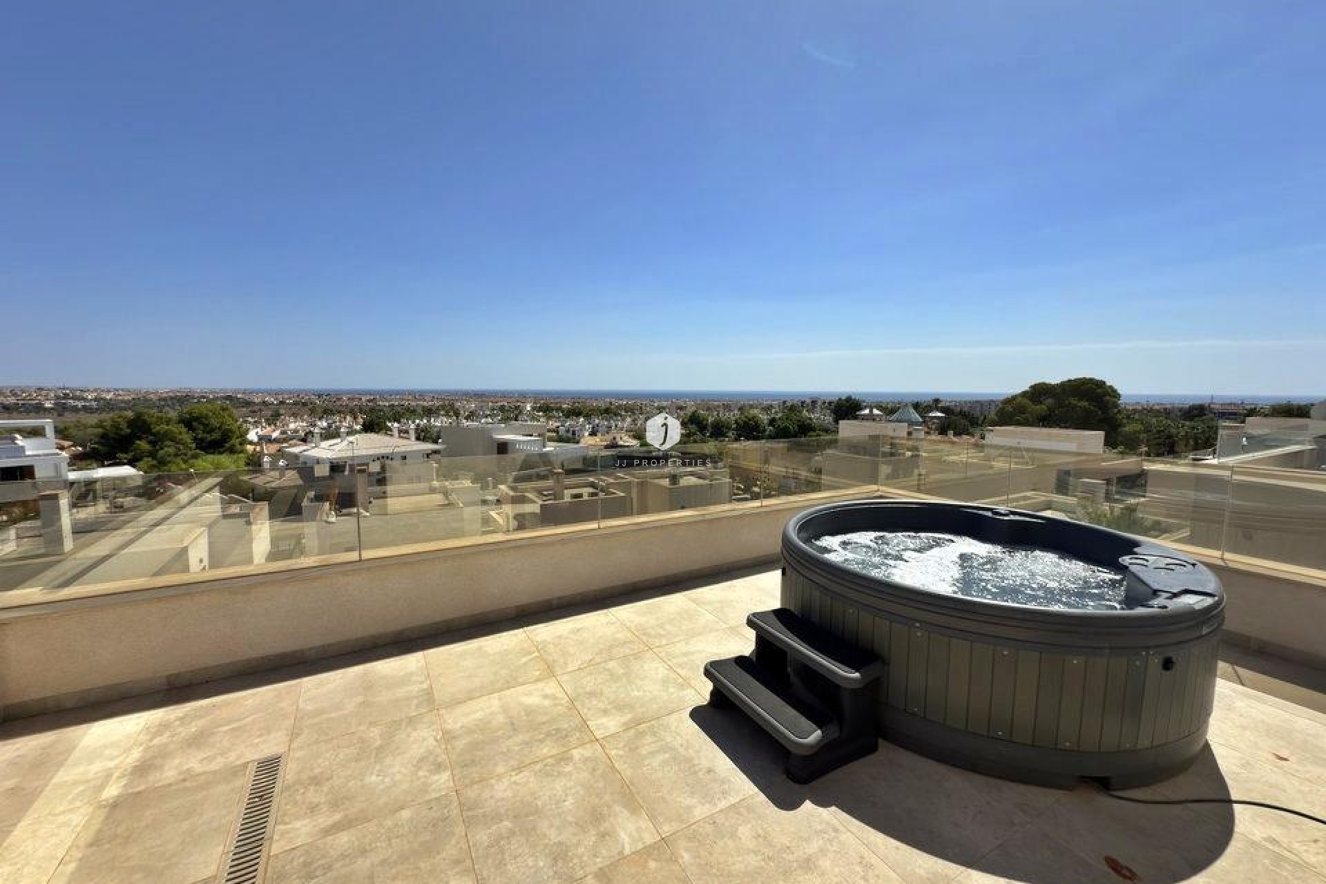 Z drugiej ręki - Villa -
Orihuela Costa - Villamartín