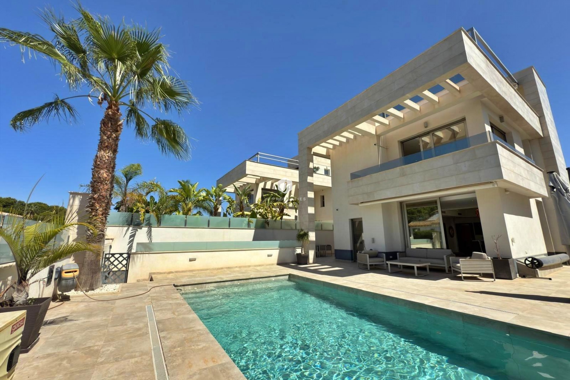 Z drugiej ręki - Villa -
Orihuela Costa - Villamartín