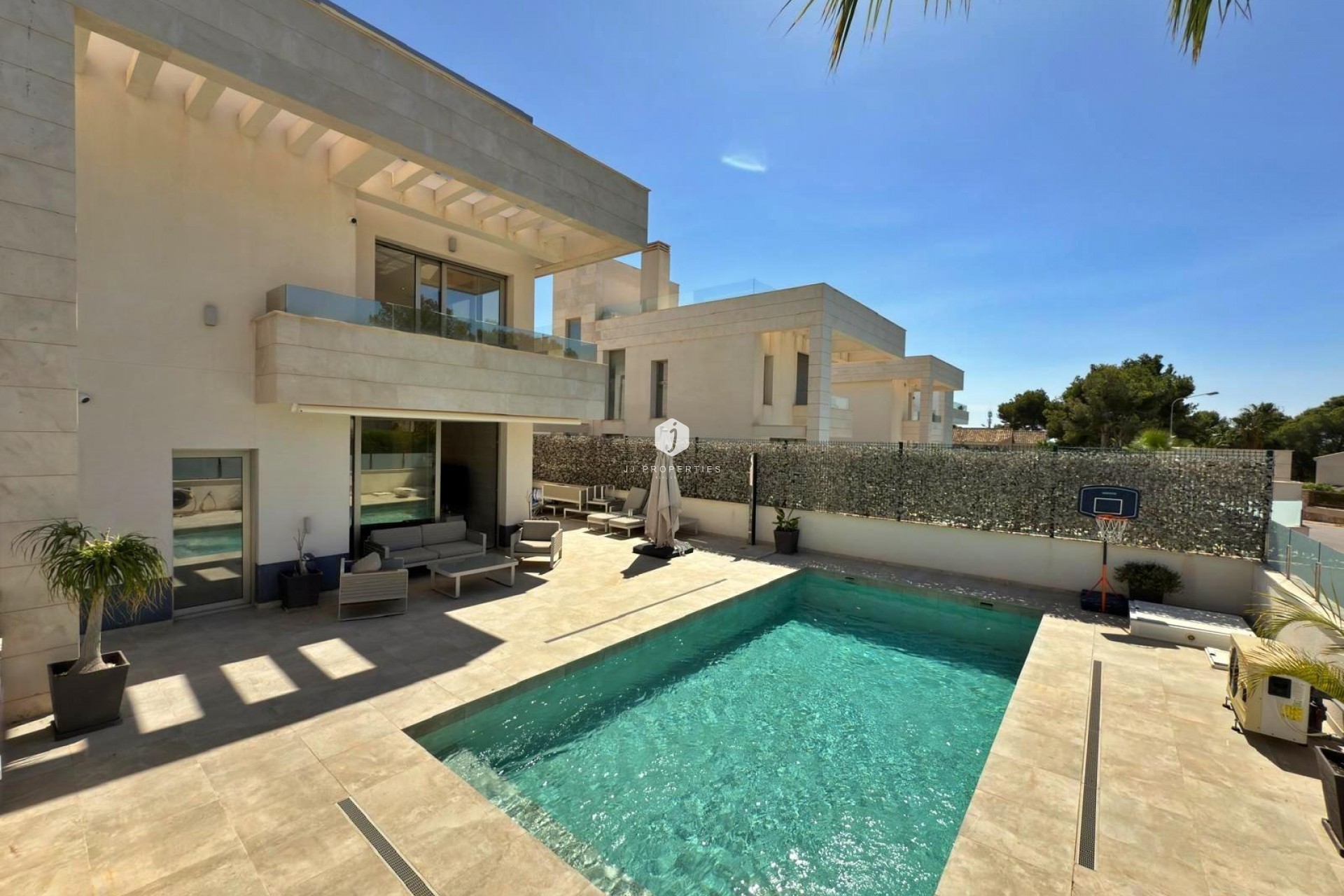 Z drugiej ręki - Villa -
Orihuela Costa - Villamartín