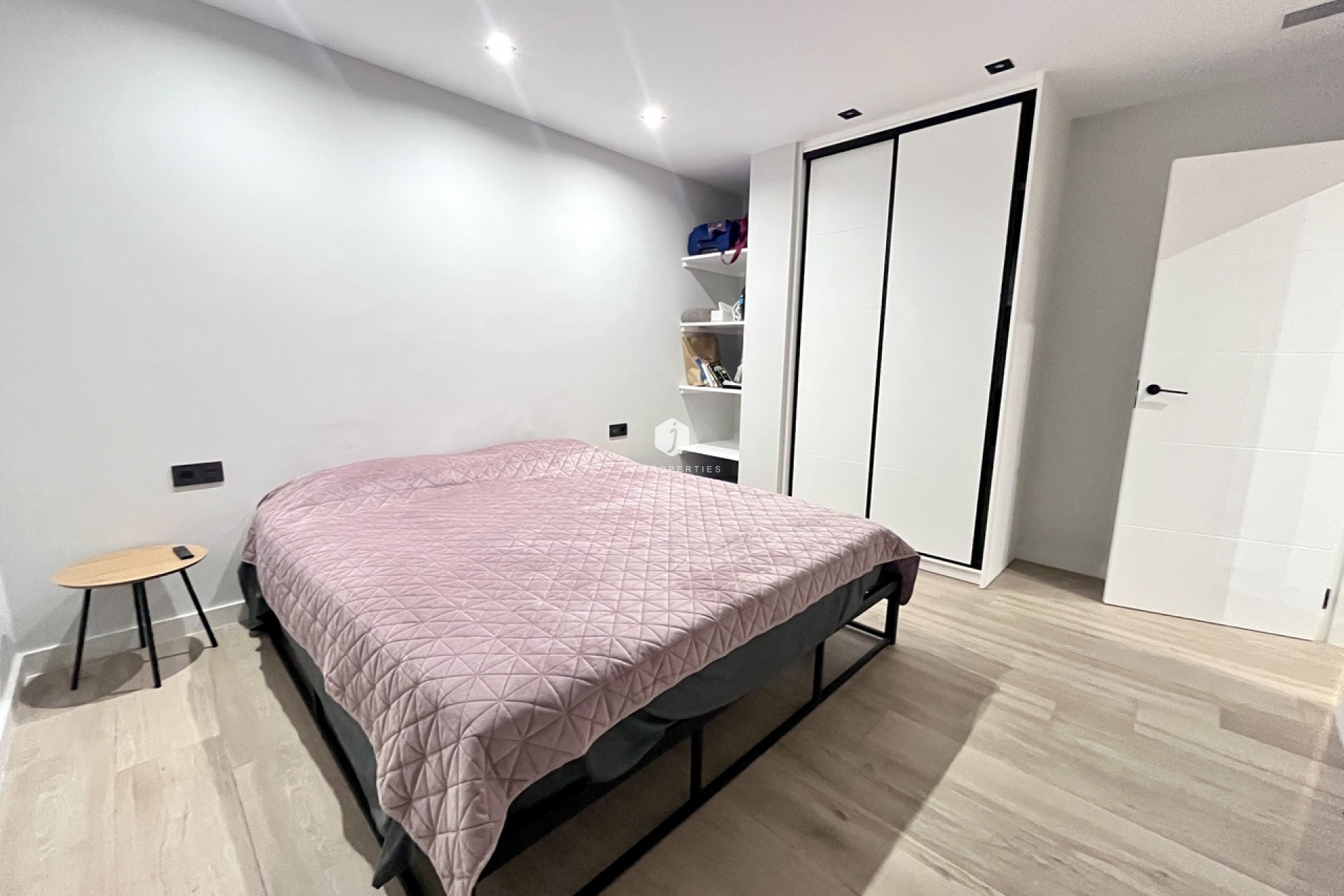 Z drugiej ręki - Villa -
Playa Flamenca - Costa Blanca