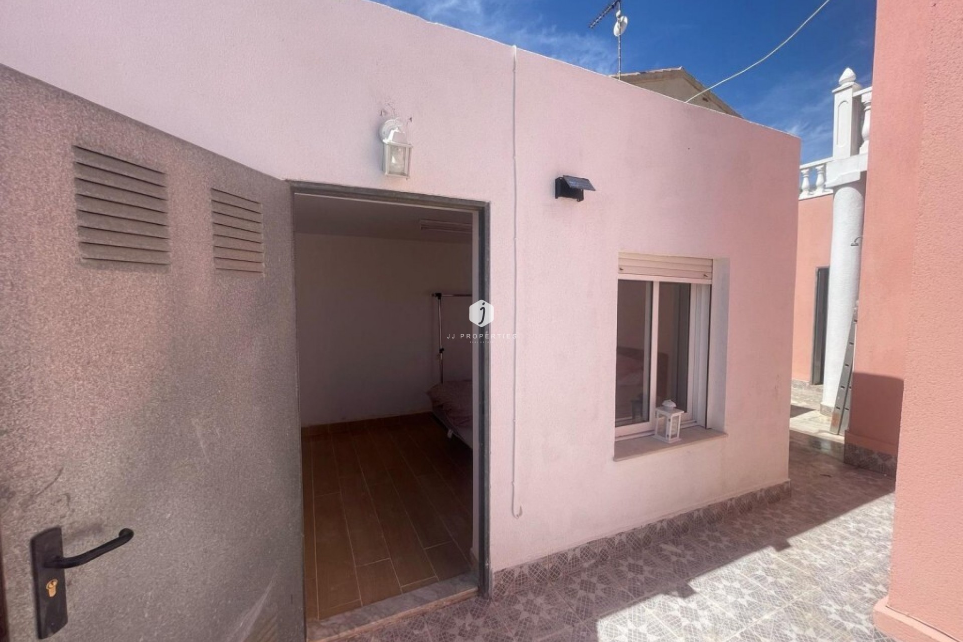 Z drugiej ręki - Villa -
Playa Flamenca - Costa Blanca