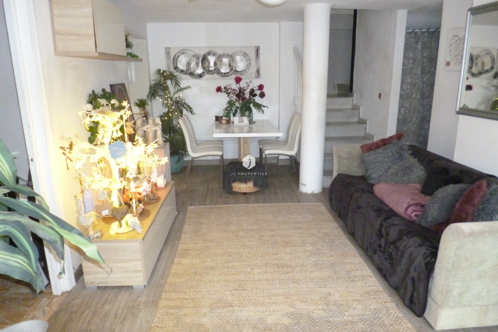 Z drugiej ręki - Villa -
Playa Flamenca - Costa Blanca