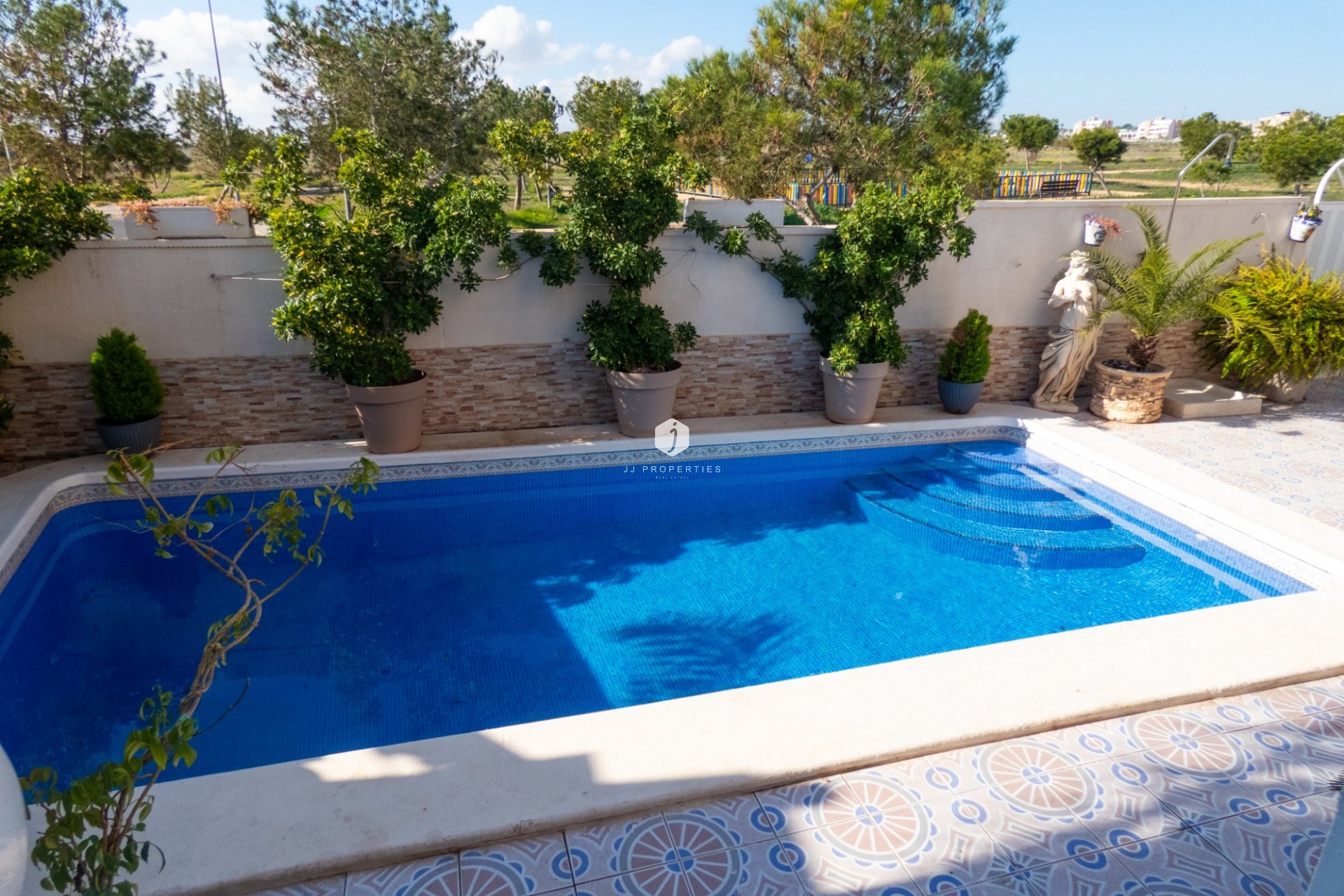 Z drugiej ręki - Villa -
Playa Flamenca - Costa Blanca