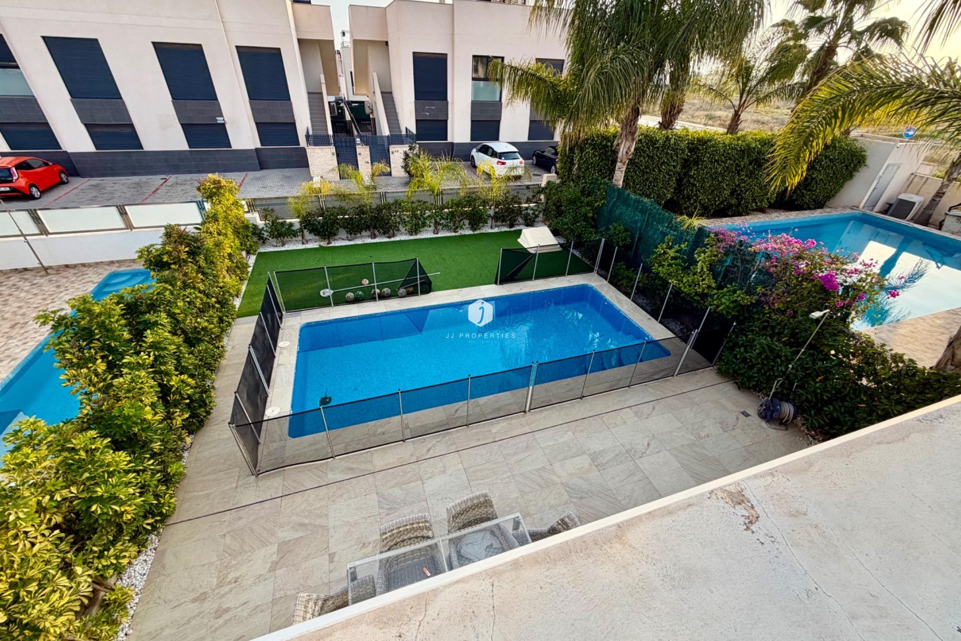 Z drugiej ręki - Villa -
Rojales - Cuidad Quesada