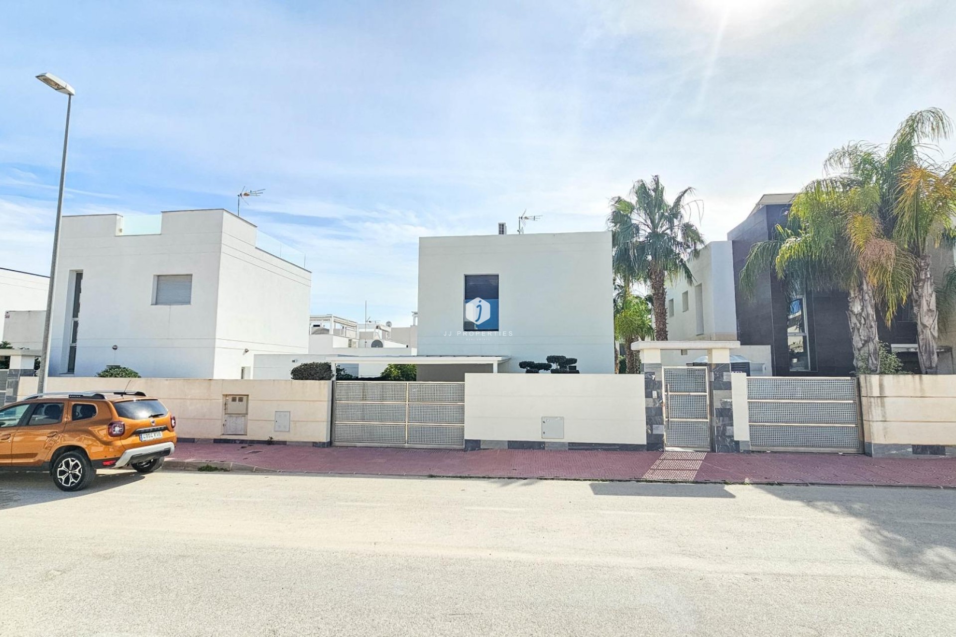 Z drugiej ręki - Villa -
Rojales - Cuidad Quesada