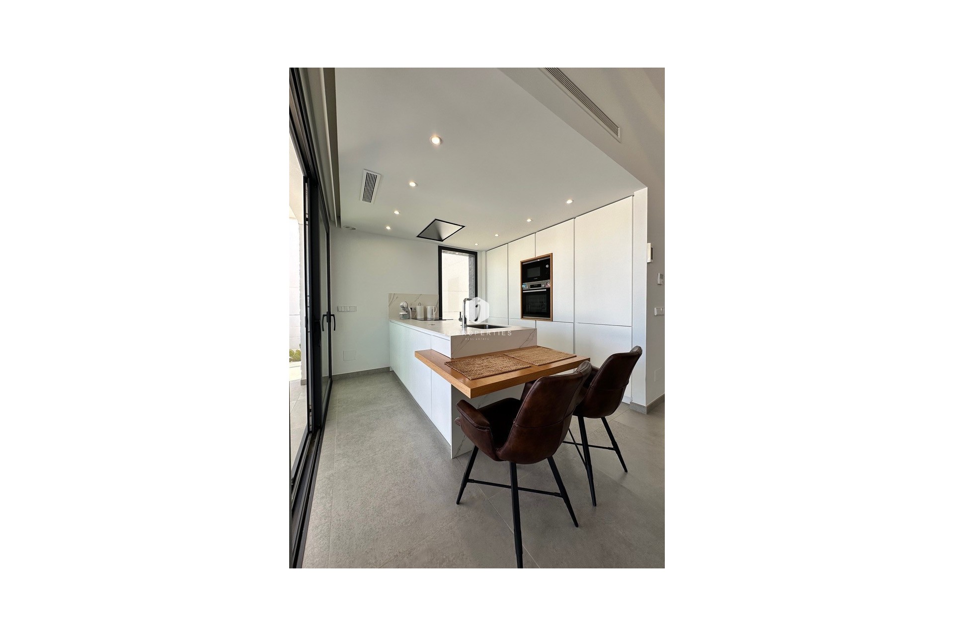 Z drugiej ręki - Villa -
Rojales - Inland