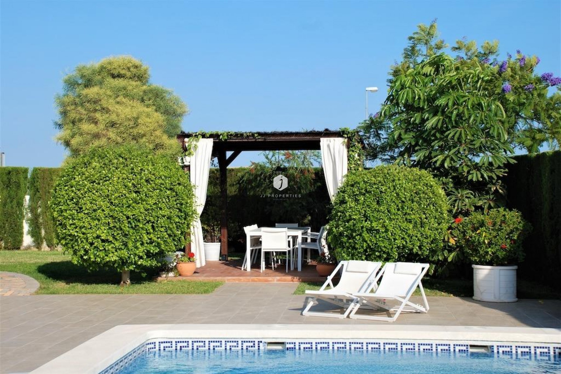 Z drugiej ręki - Villa -
Rojales - Inland