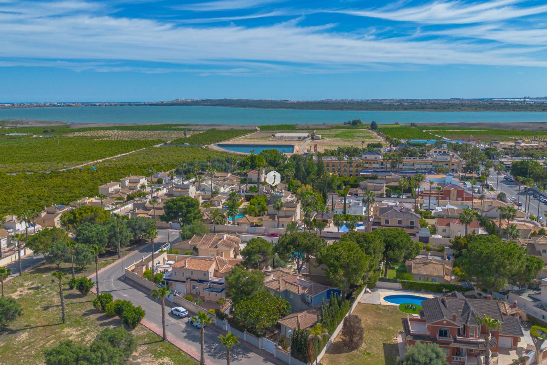 Z drugiej ręki - Villa -
Rojales - Pueblo Bravo