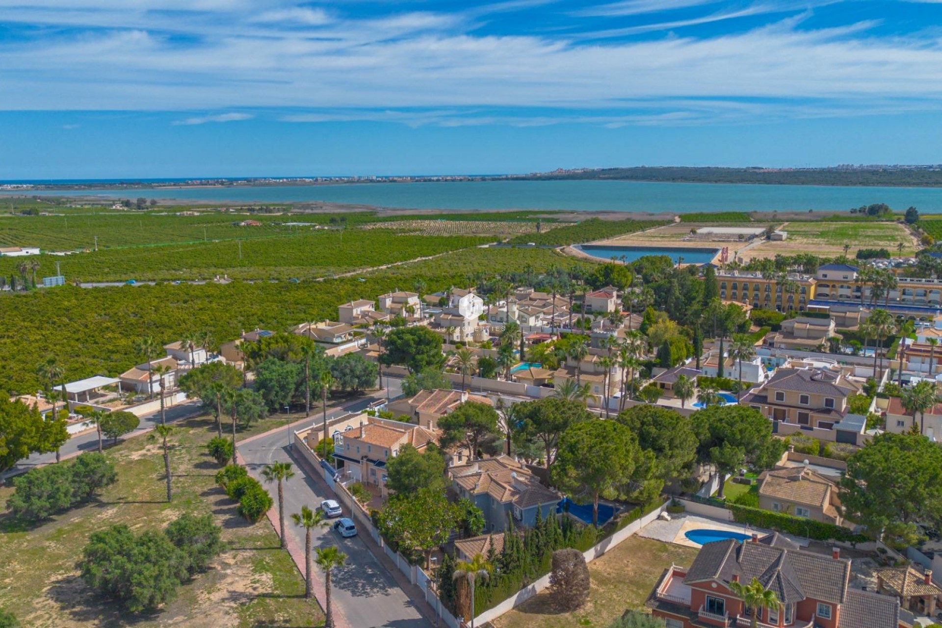 Z drugiej ręki - Villa -
Rojales - Pueblo Bravo