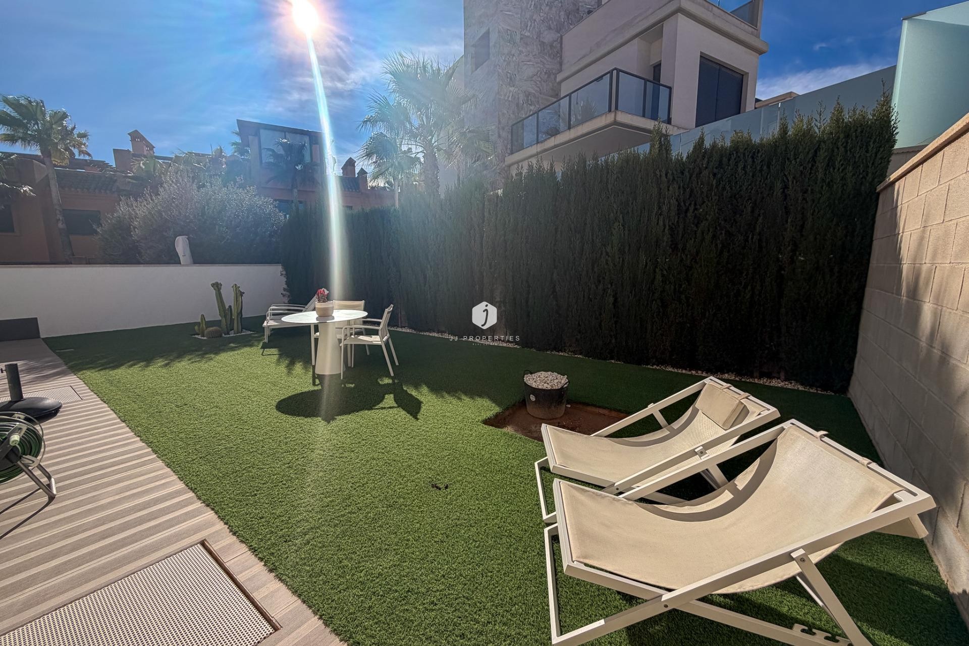 Z drugiej ręki - Villa -
San Miguel de Salinas - Bellavista