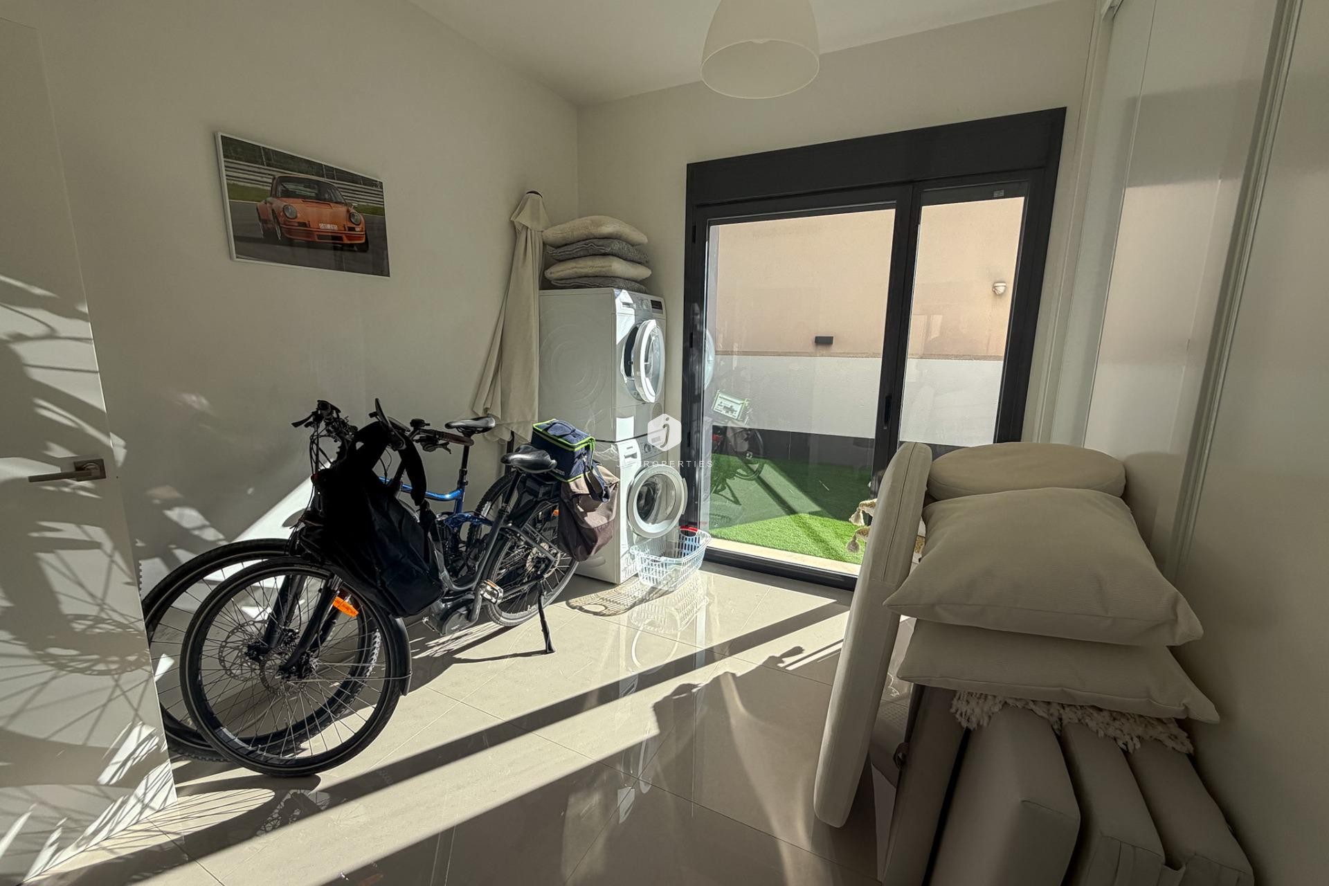 Z drugiej ręki - Villa -
San Miguel de Salinas - Bellavista