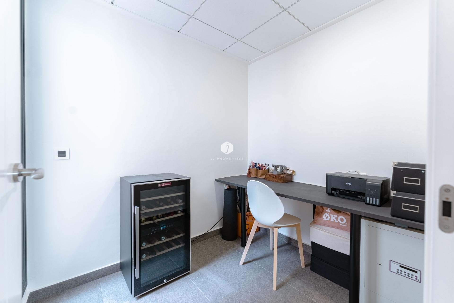 Z drugiej ręki - Villa -
San Miguel de Salinas - Bellavista