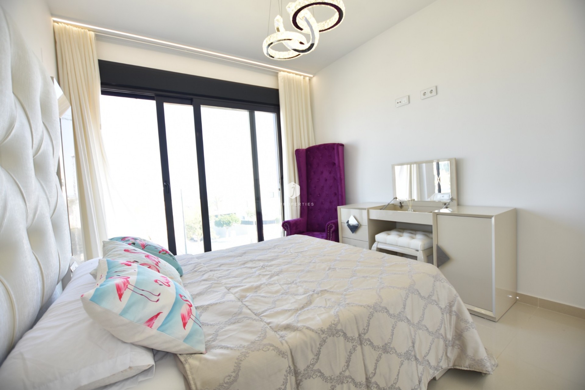 Z drugiej ręki - Villa -
San Miguel de Salinas - Inland