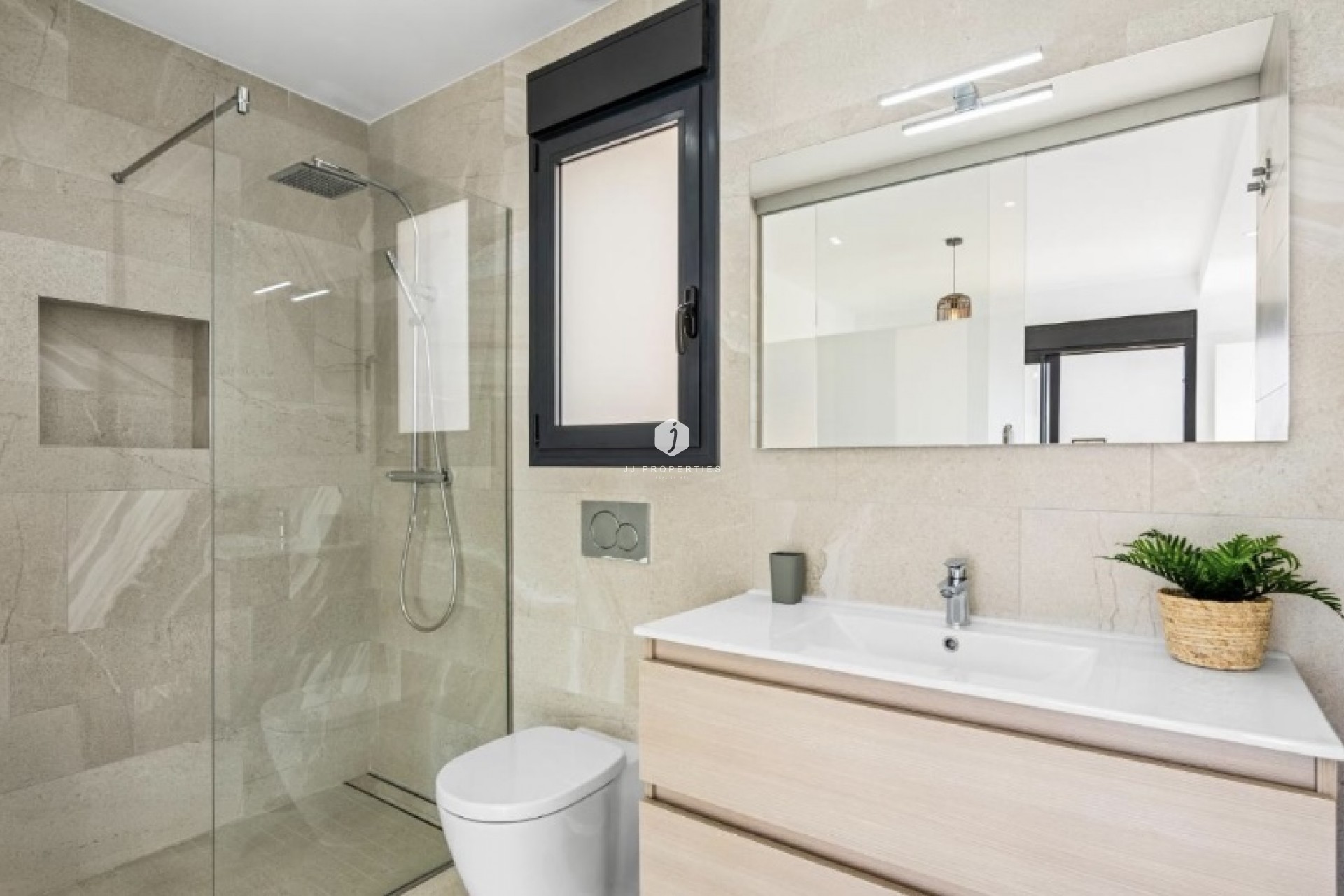 Z drugiej ręki - Villa -
San Miguel de Salinas - Inland