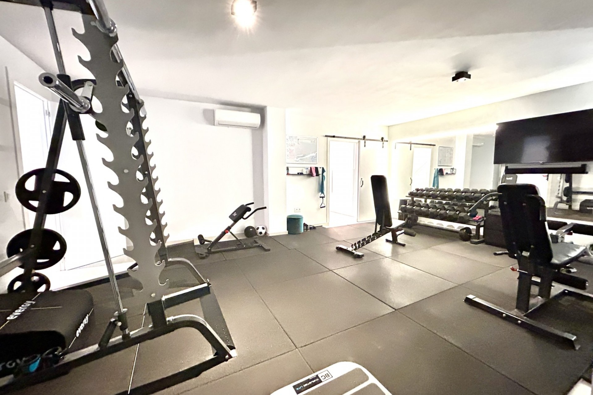 Z drugiej ręki - Villa -
San Miguel de Salinas - Inland