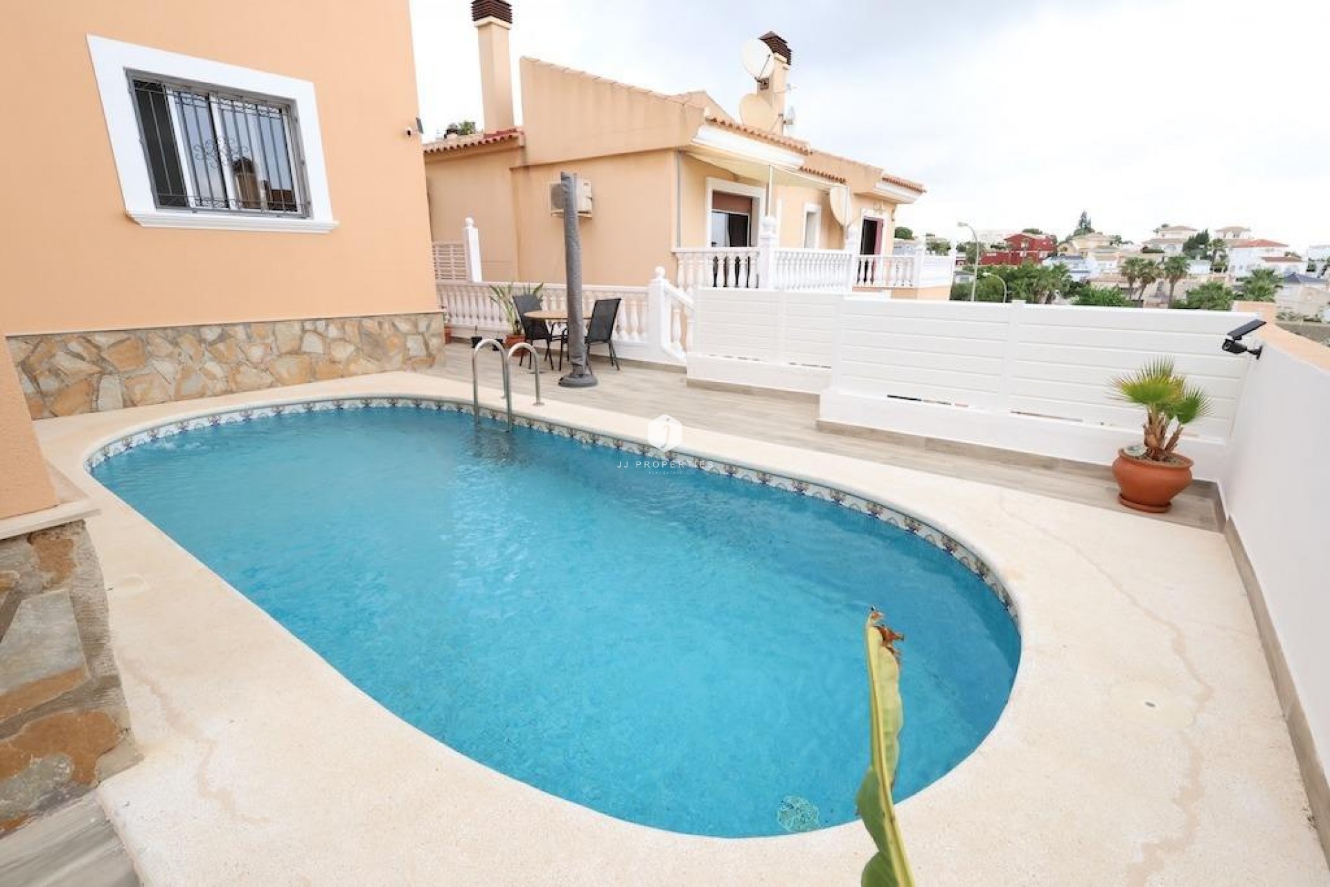 Z drugiej ręki - Villa -
San Miguel de Salinas - Inland