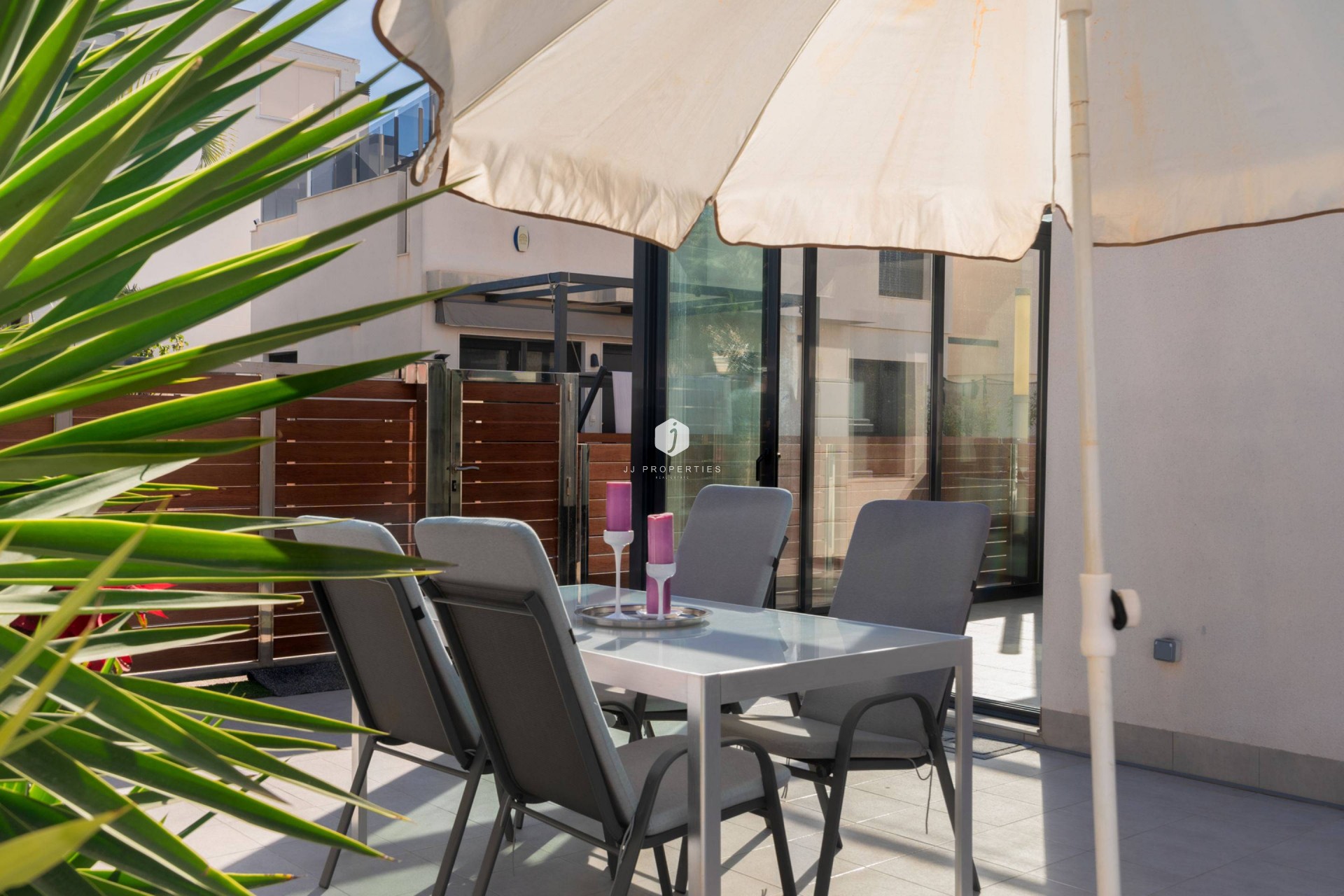 Z drugiej ręki - Villa -
Torrevieja - Aguas Nuevas 2