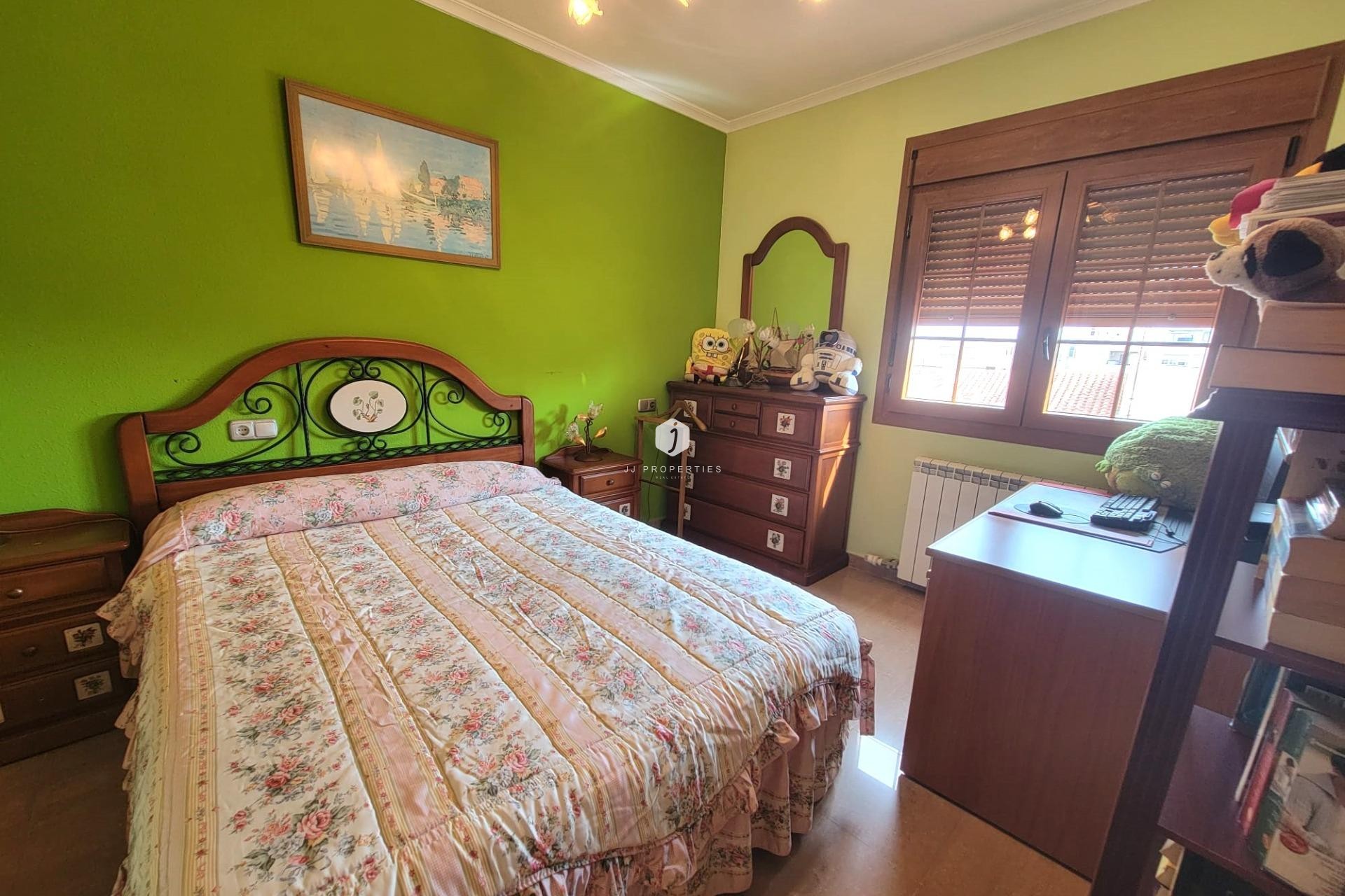 Z drugiej ręki - Villa -
Torrevieja - aguas nuevas