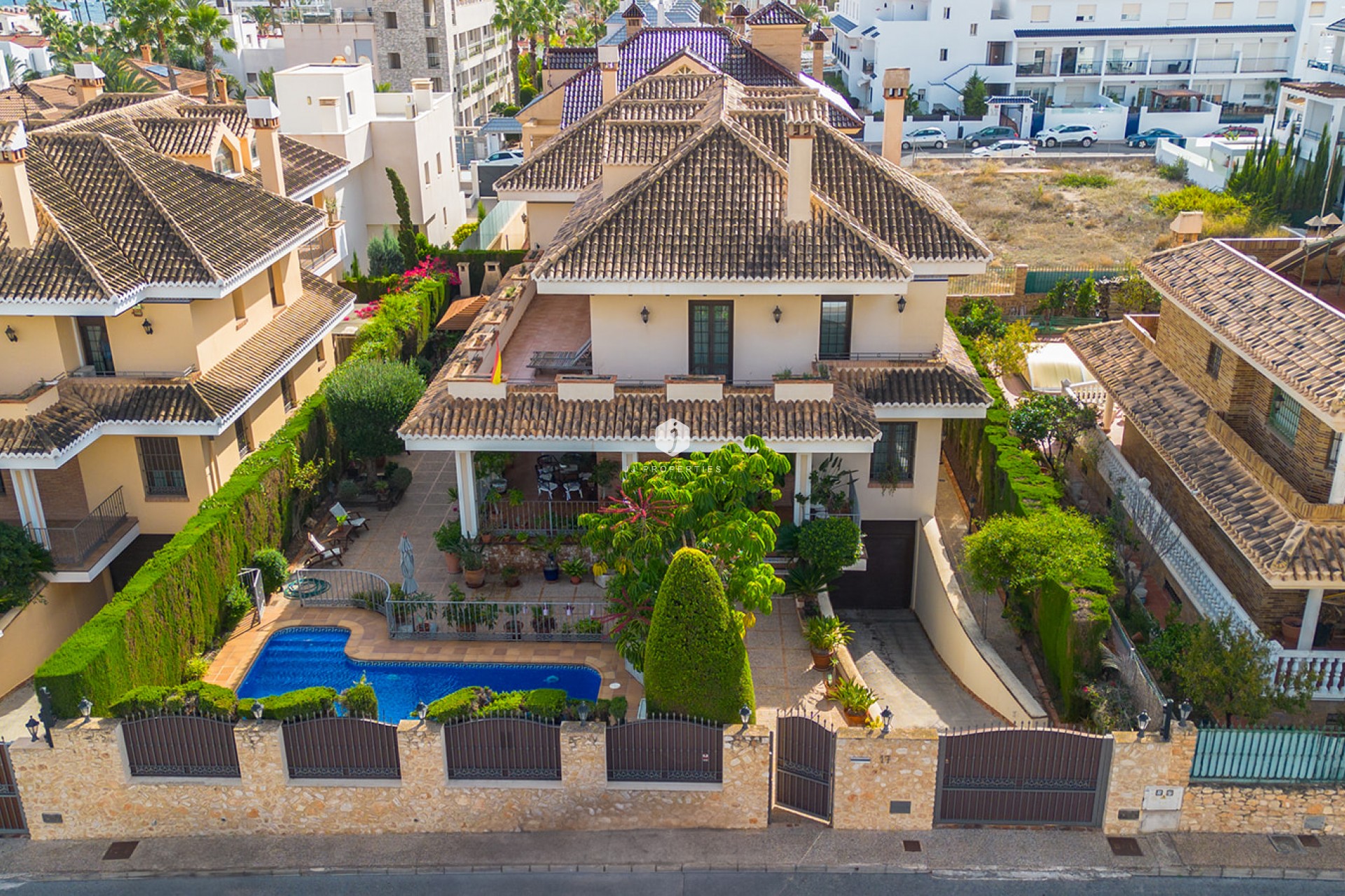 Z drugiej ręki - Villa -
Torrevieja - Costa Blanca