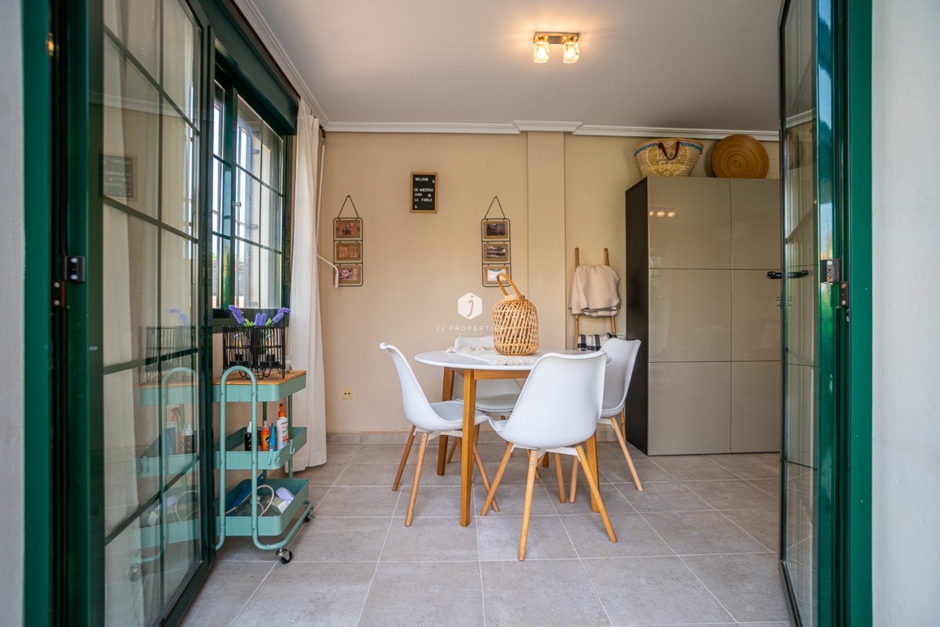 Z drugiej ręki - Villa -
Torrevieja - Costa Blanca