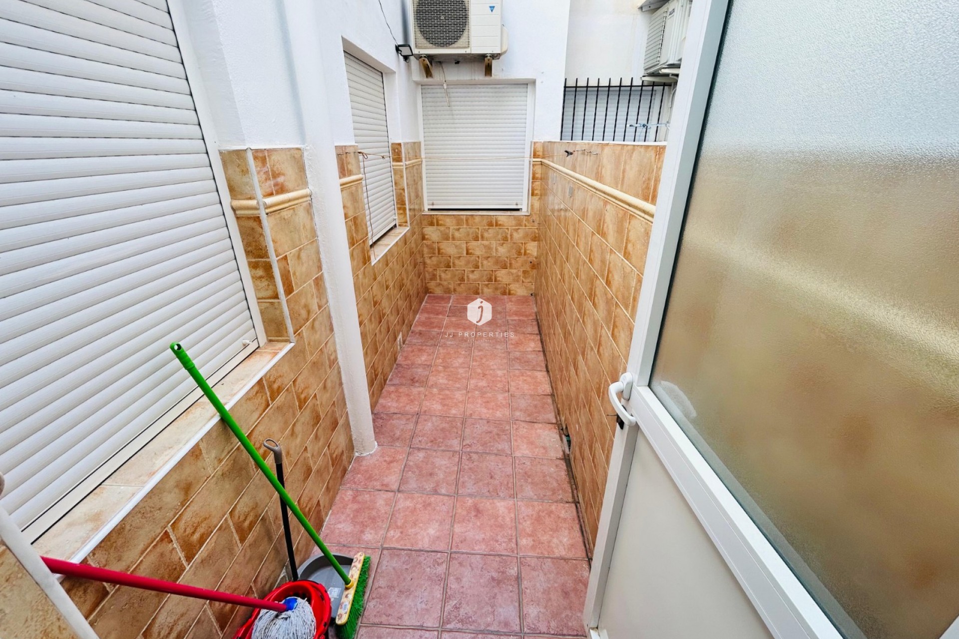 Z drugiej ręki - Villa -
Torrevieja - Costa Blanca