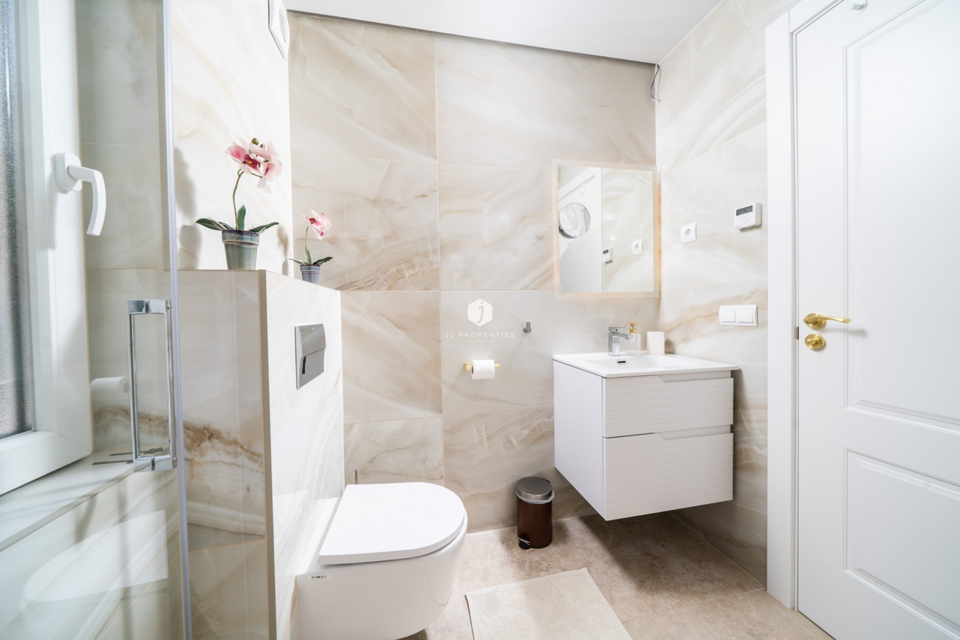 Z drugiej ręki - Villa -
Torrevieja - Costa Blanca