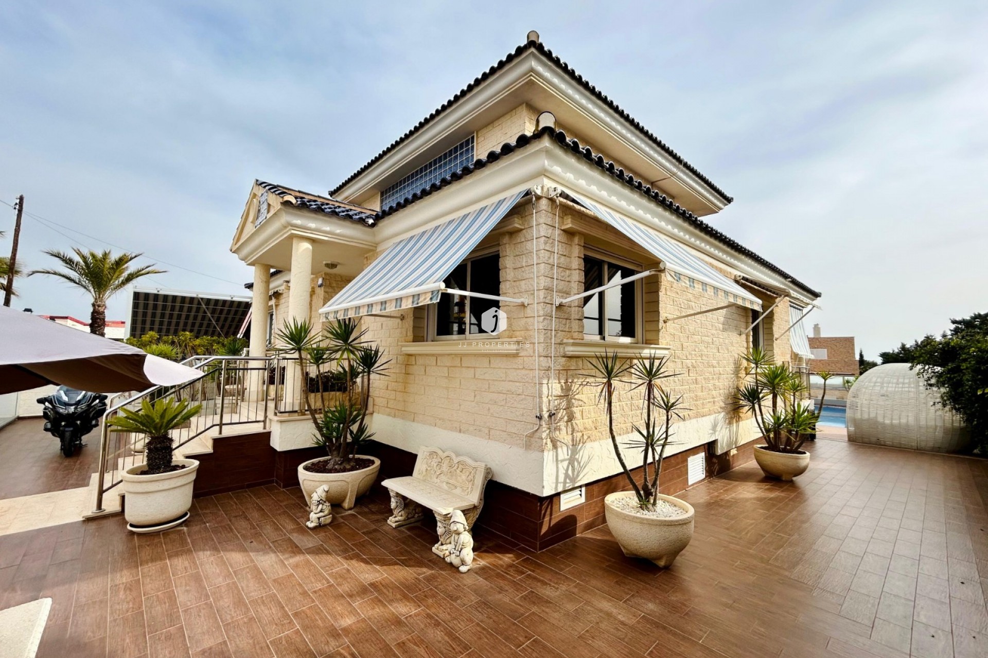 Z drugiej ręki - Villa -
Torrevieja - Costa Blanca