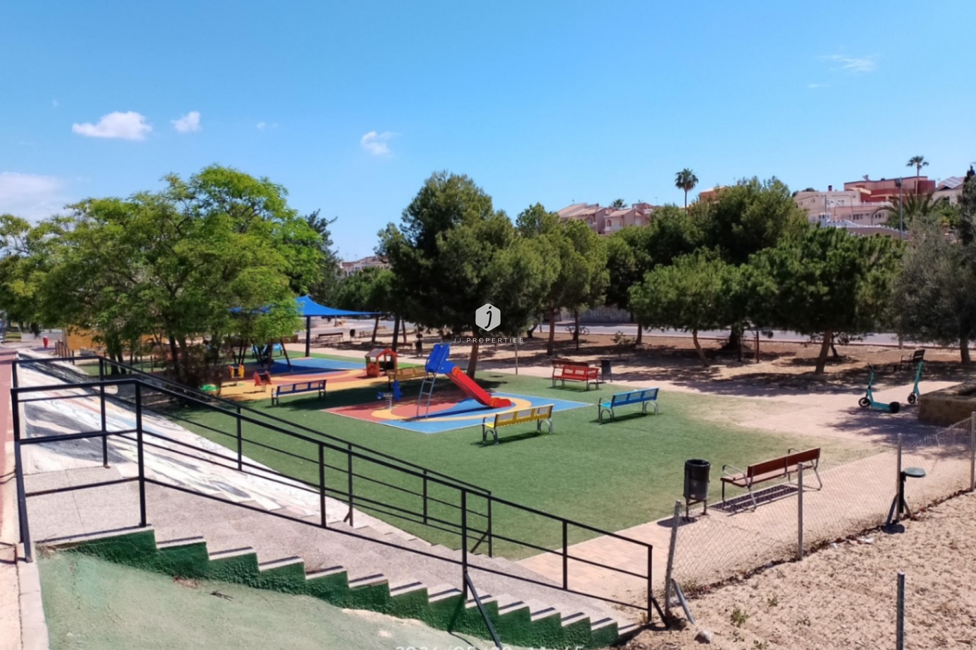 Z drugiej ręki - Villa -
Torrevieja - Costa Blanca