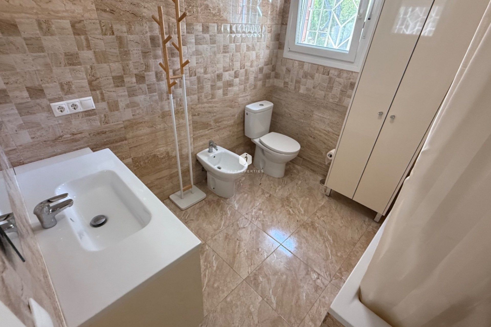 Z drugiej ręki - Villa -
Torrevieja - Costa Blanca