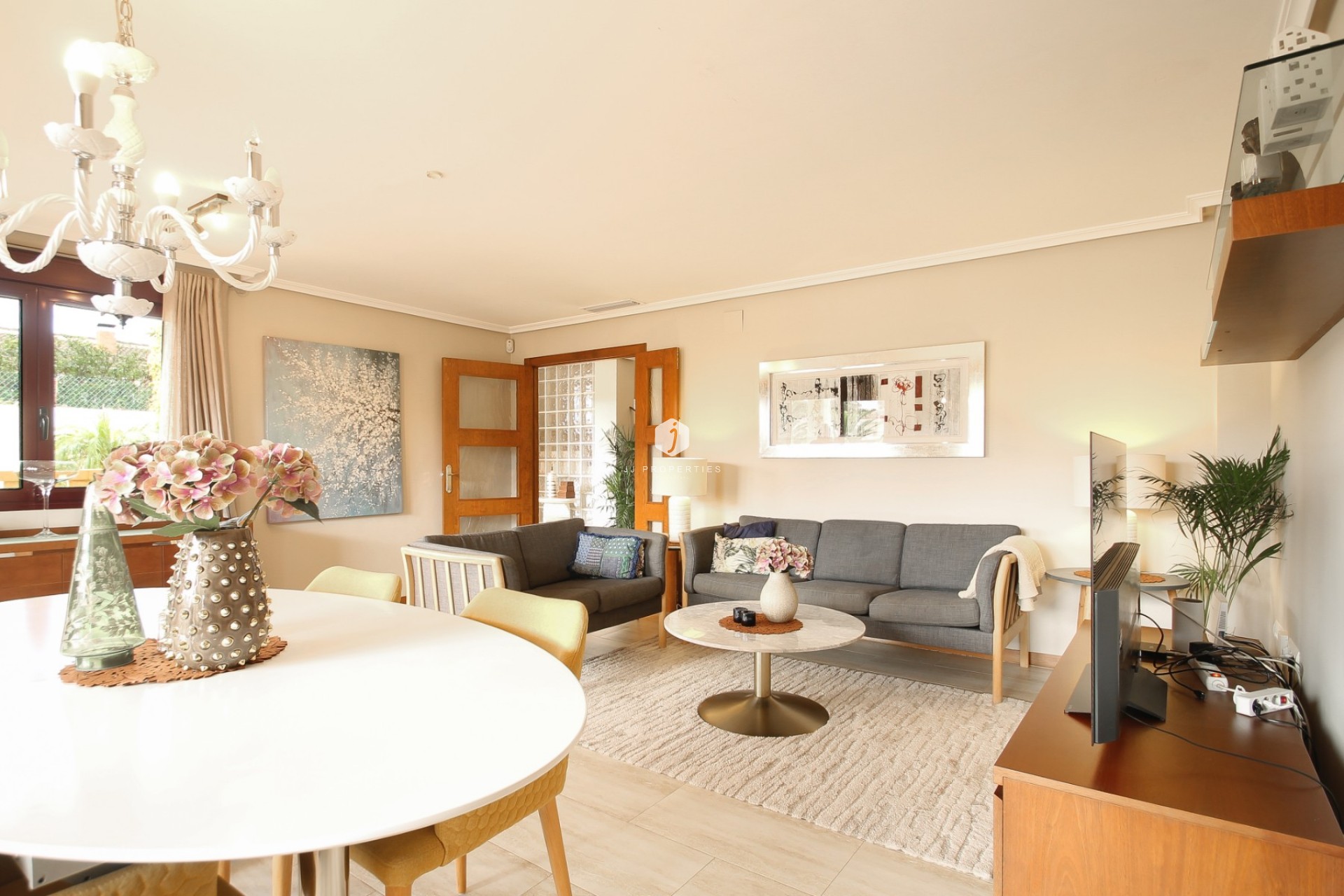 Z drugiej ręki - Villa -
Torrevieja - Costa Blanca