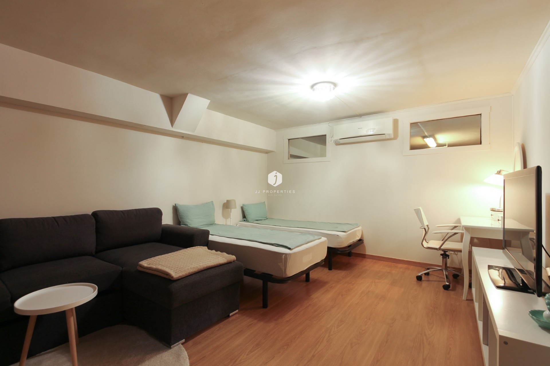 Z drugiej ręki - Villa -
Torrevieja - Costa Blanca