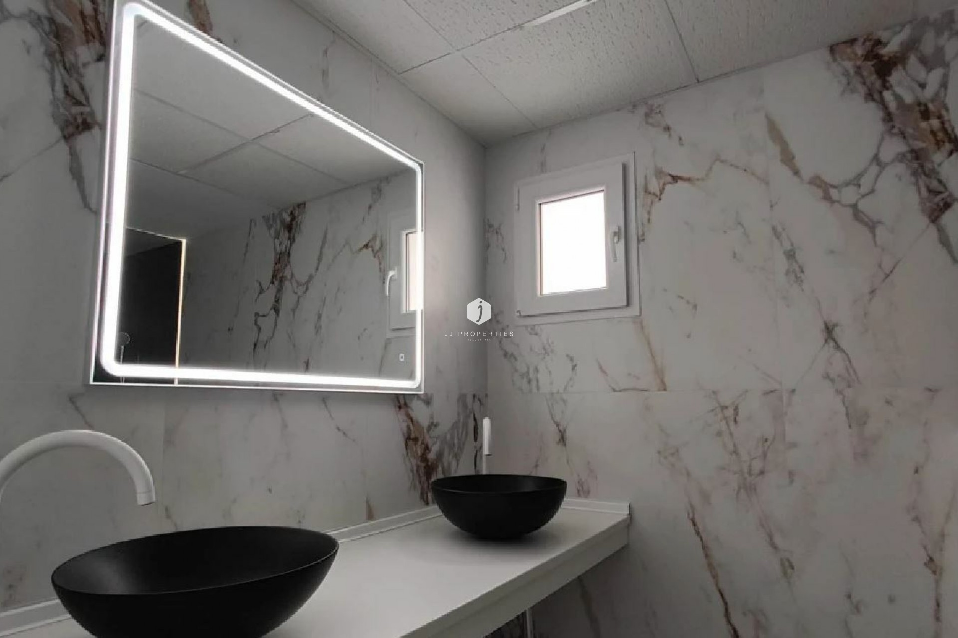 Z drugiej ręki - Villa -
Torrevieja - Costa Blanca