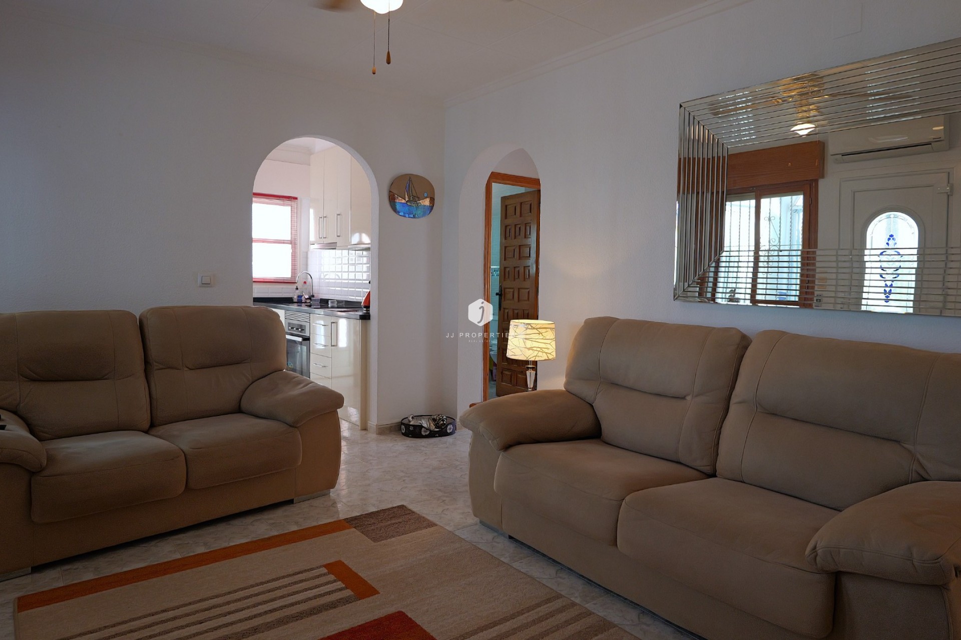 Z drugiej ręki - Villa -
Torrevieja - Costa Blanca
