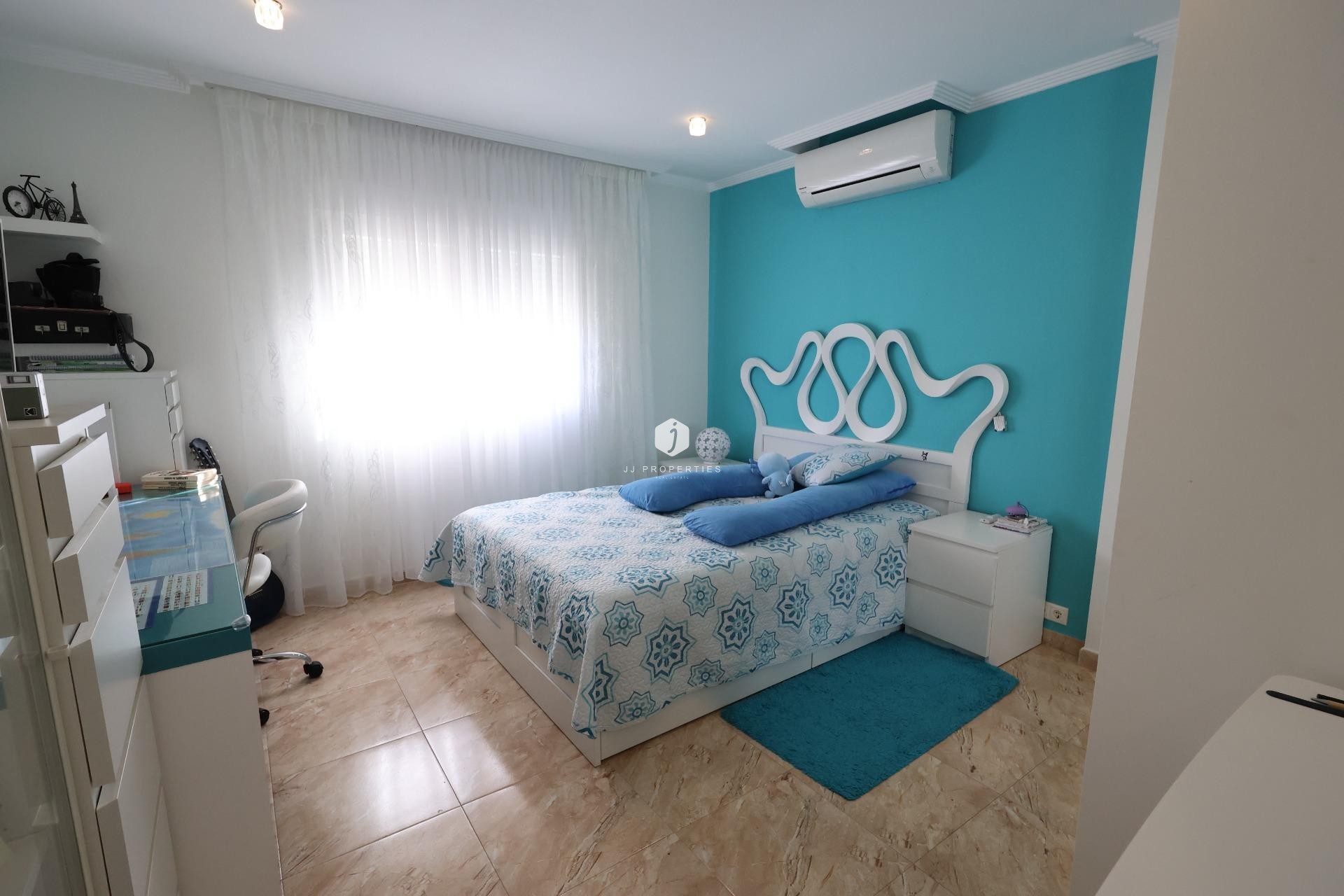 Z drugiej ręki - Villa -
Torrevieja - Costa Blanca