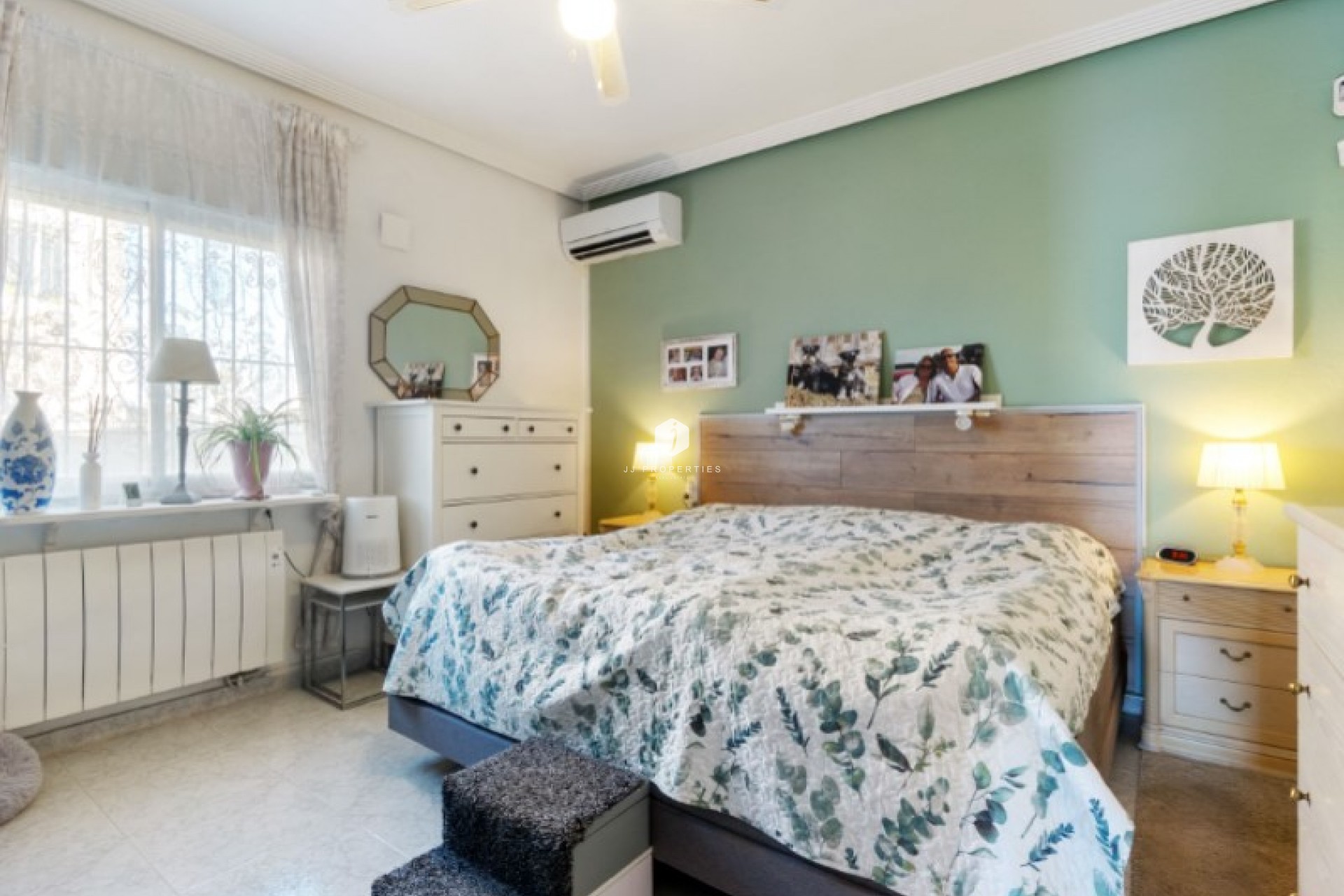 Z drugiej ręki - Villa -
Torrevieja - Costa Blanca