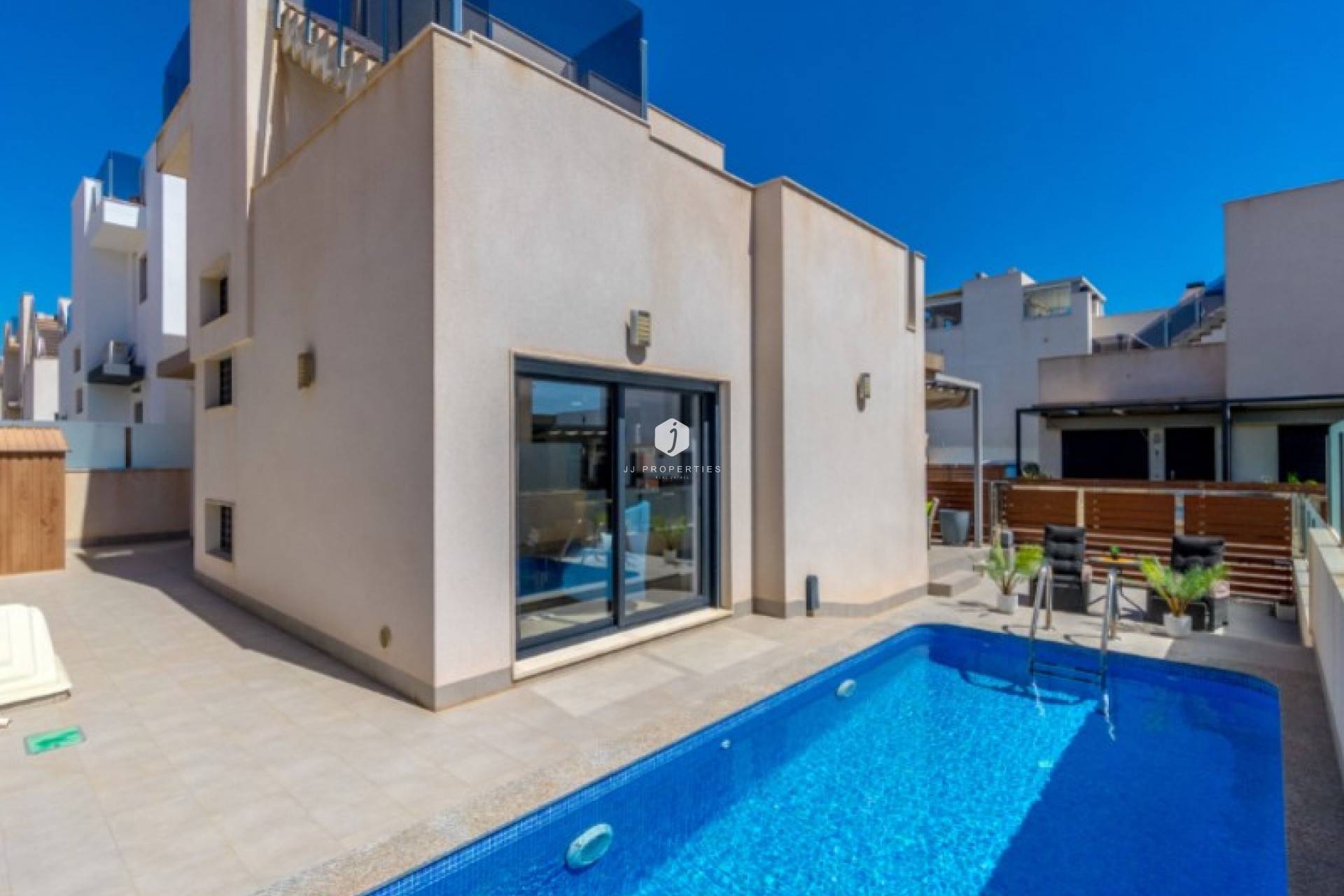 Z drugiej ręki - Villa -
Torrevieja - Costa Blanca