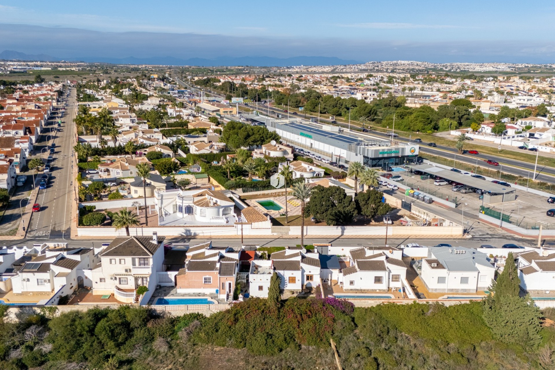 Z drugiej ręki - Villa -
Torrevieja - Costa Blanca