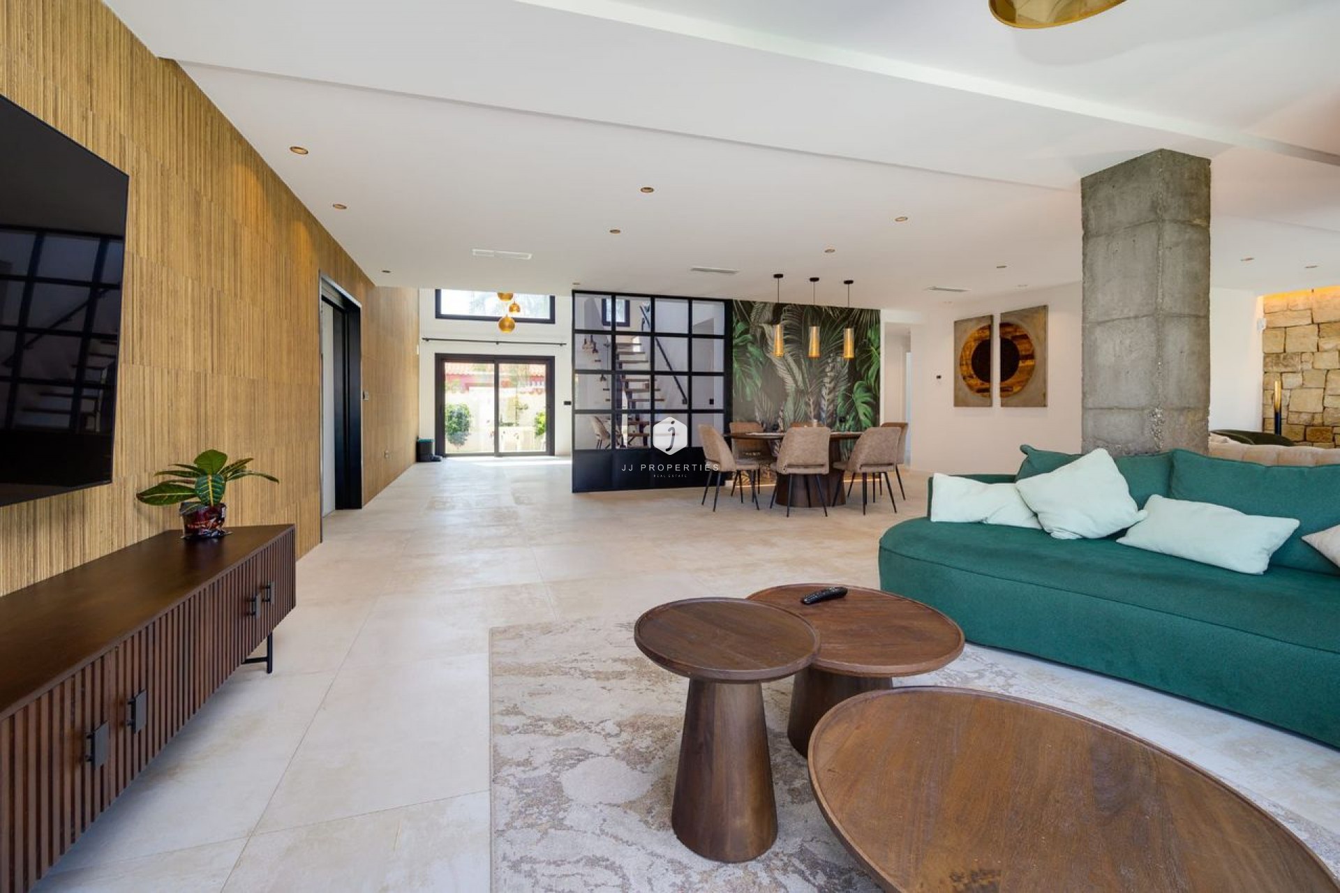 Z drugiej ręki - Villa -
Torrevieja - Costa Blanca