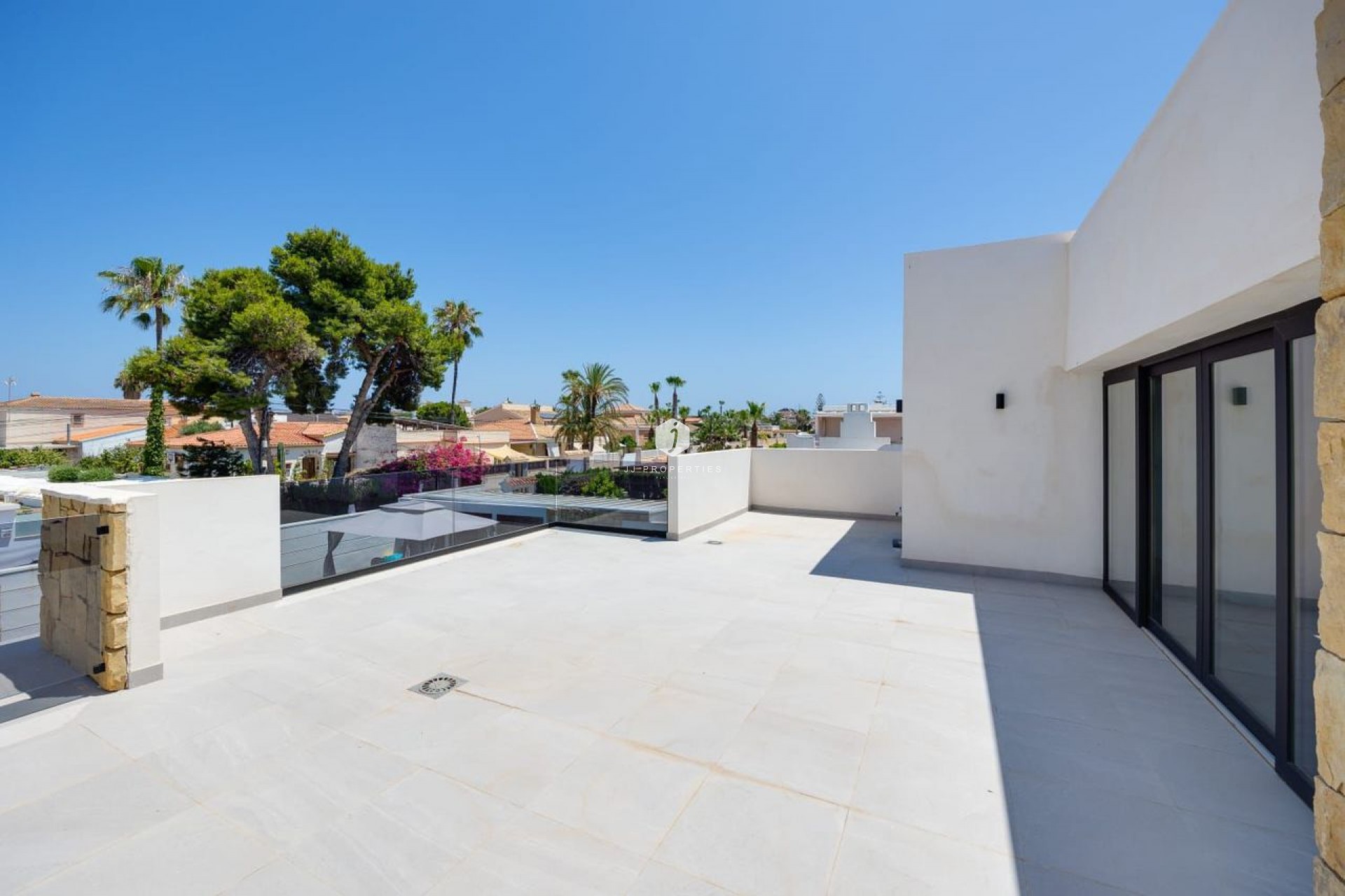 Z drugiej ręki - Villa -
Torrevieja - Costa Blanca