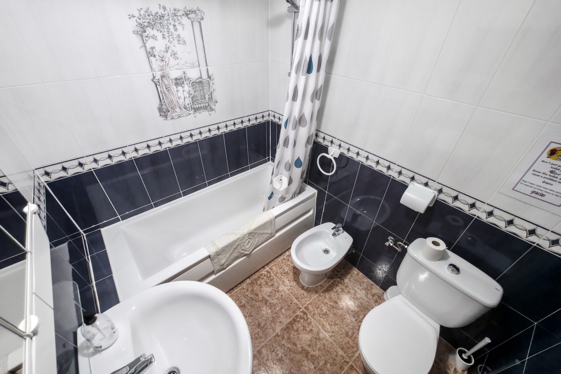 Z drugiej ręki - Villa -
Torrevieja - Costa Blanca