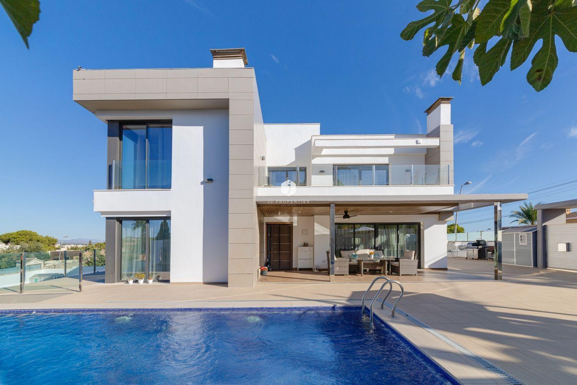 Z drugiej ręki - Villa -
Torrevieja - Costa Blanca