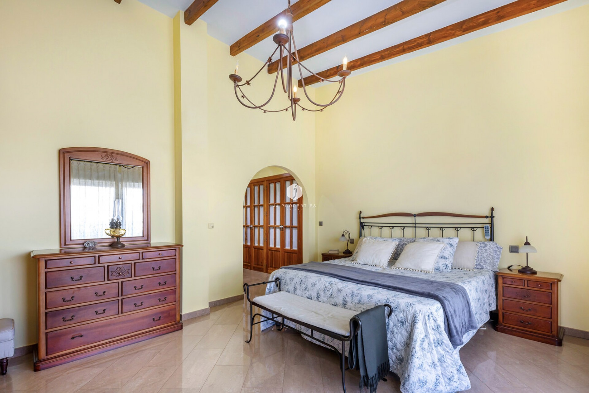 Z drugiej ręki - Villa -
Torrevieja - Costa Blanca