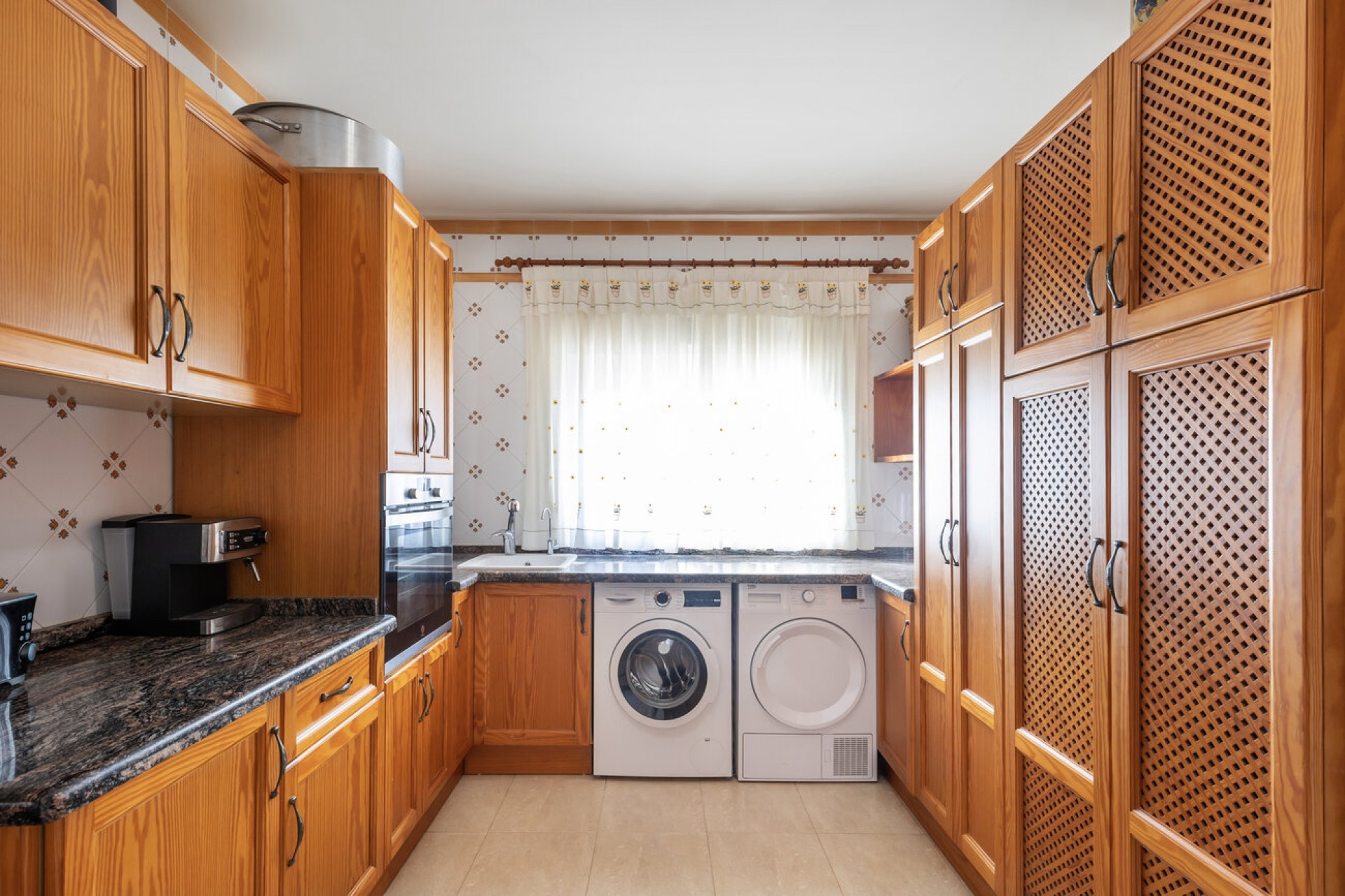 Z drugiej ręki - Villa -
Torrevieja - Costa Blanca