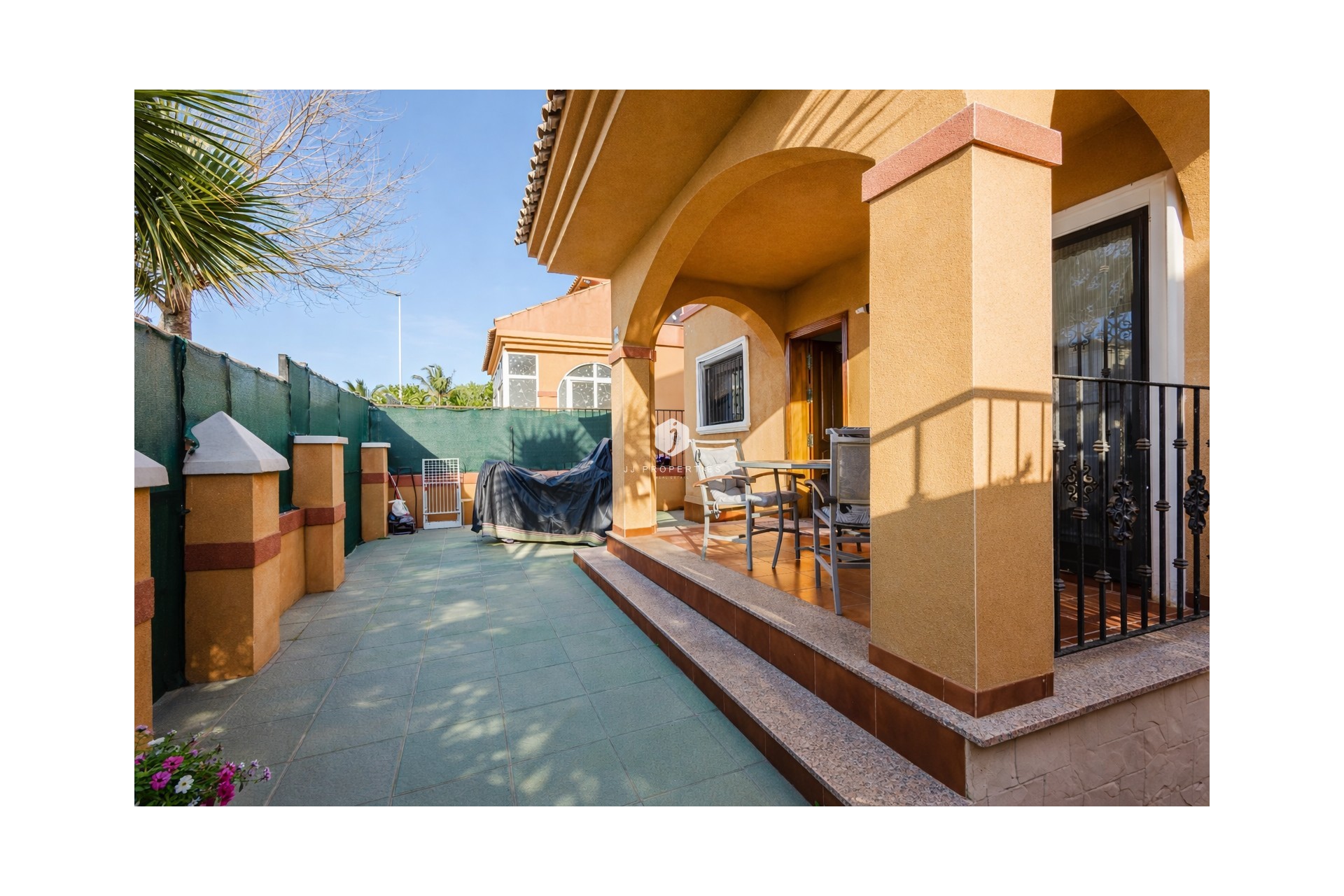 Z drugiej ręki - Villa -
Torrevieja - Costa Blanca