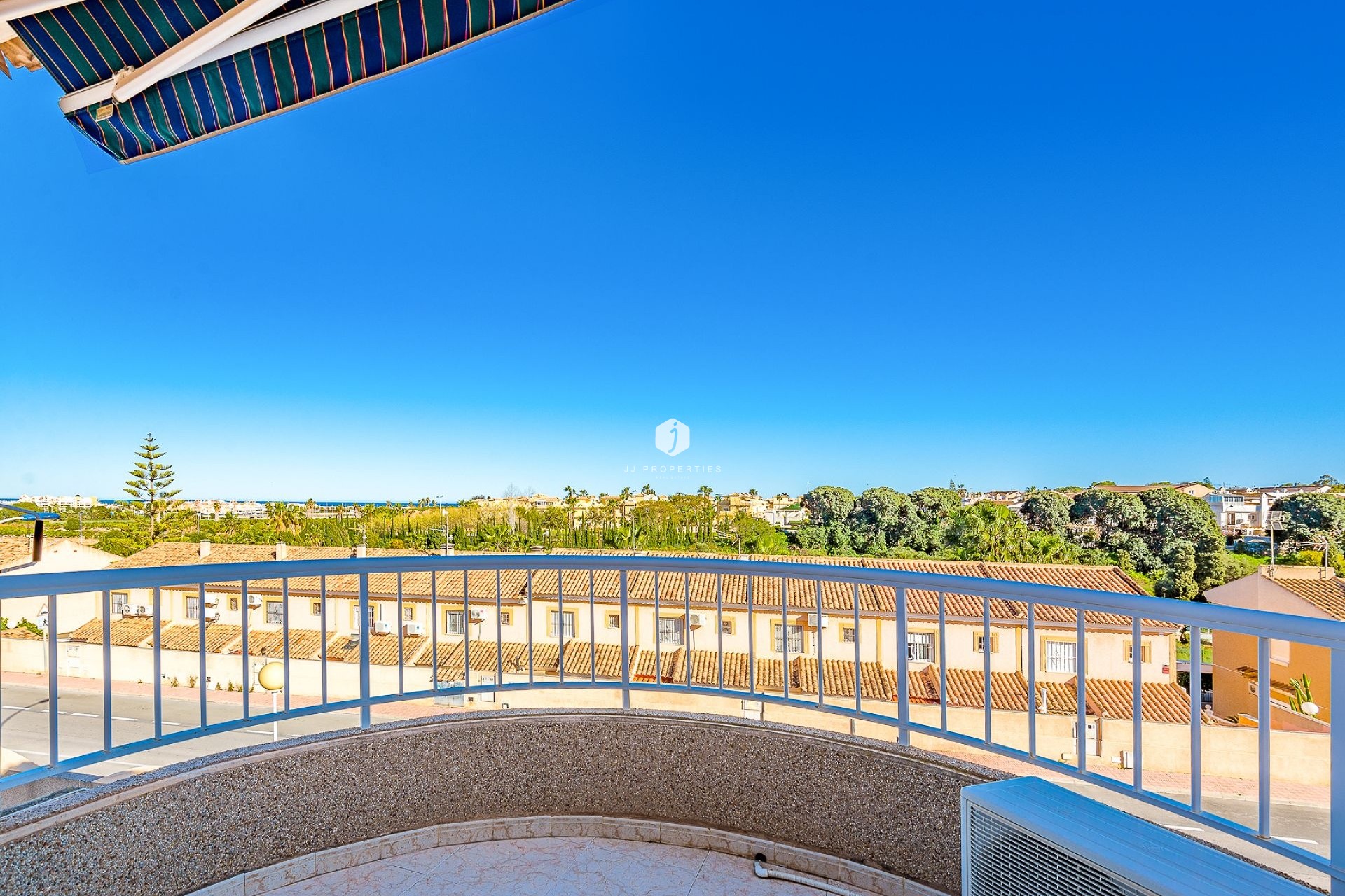 Z drugiej ręki - Villa -
Torrevieja - Costa Blanca