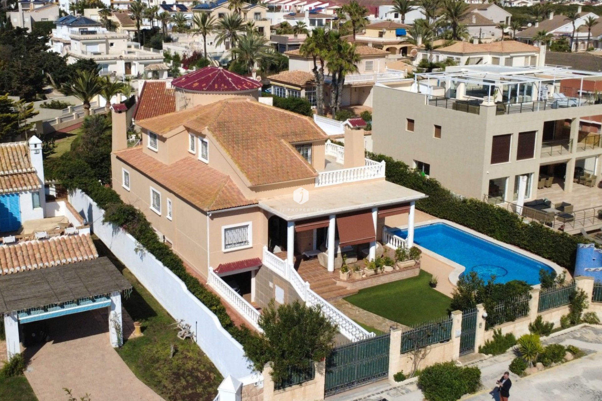 Z drugiej ręki - Villa -
Torrevieja - Costa Blanca
