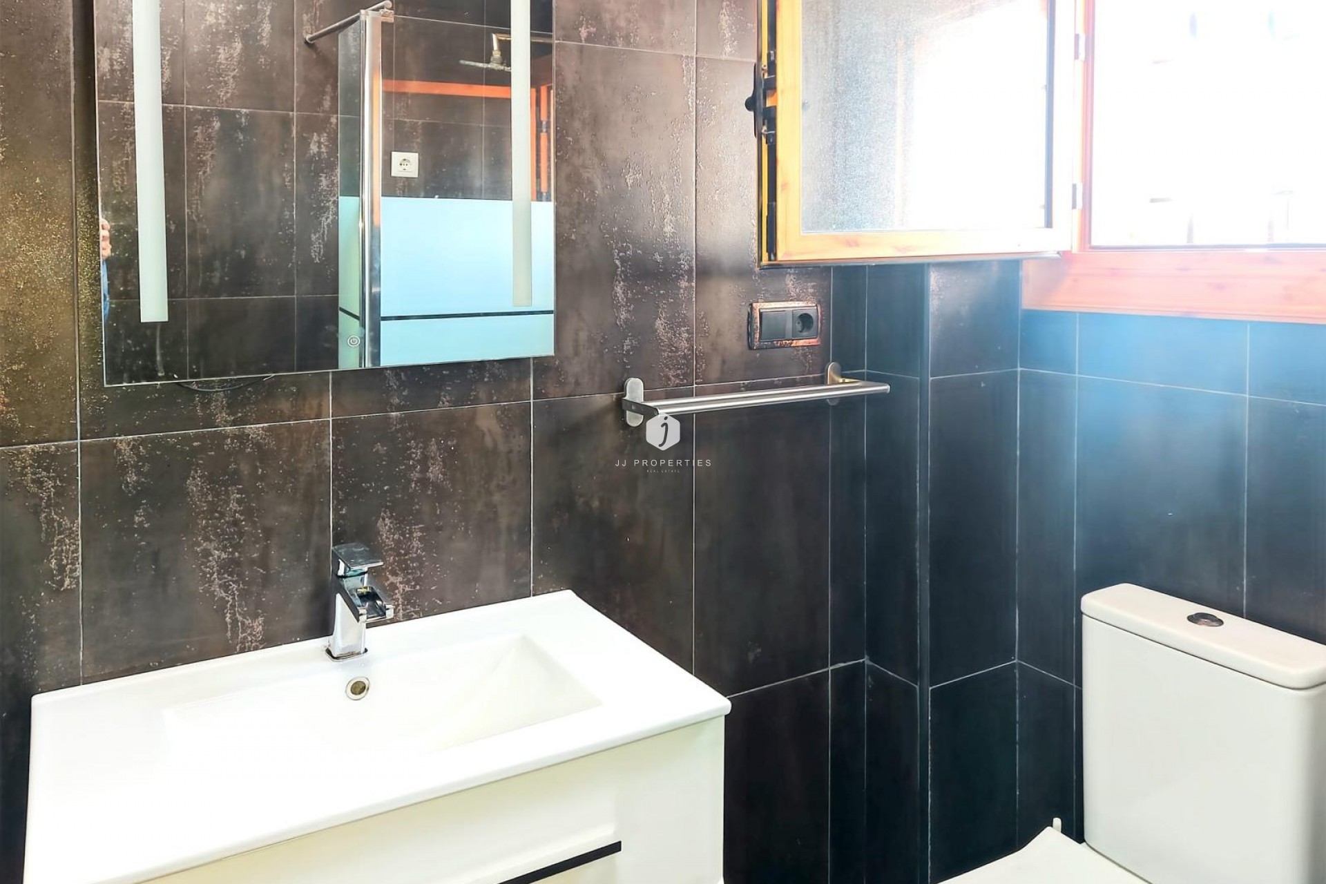 Z drugiej ręki - Villa -
Torrevieja - Costa Blanca