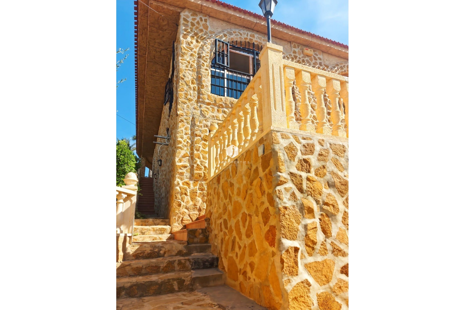 Z drugiej ręki - Villa -
Torrevieja - Costa Blanca