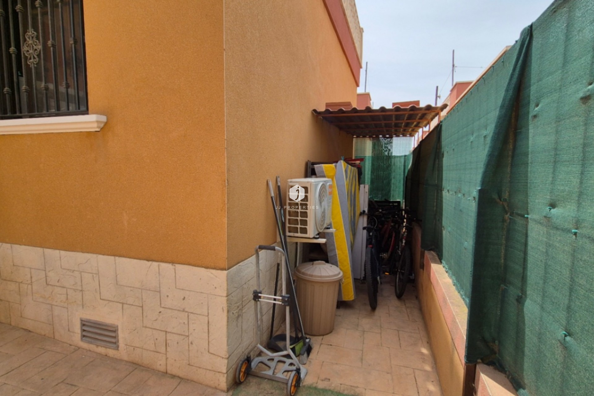 Z drugiej ręki - Villa -
Torrevieja - Costa Blanca