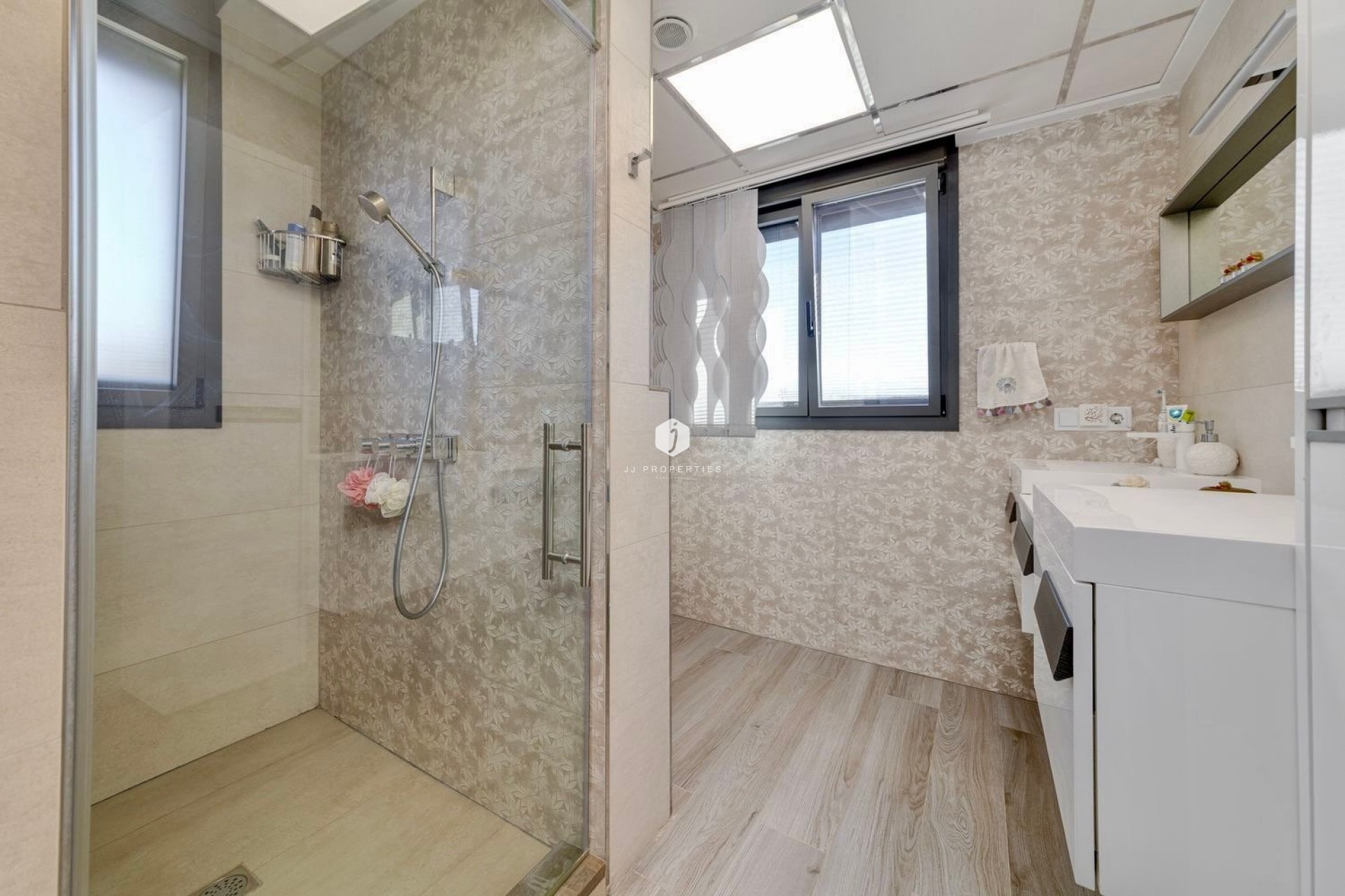 Z drugiej ręki - Villa -
Torrevieja - Costa Blanca